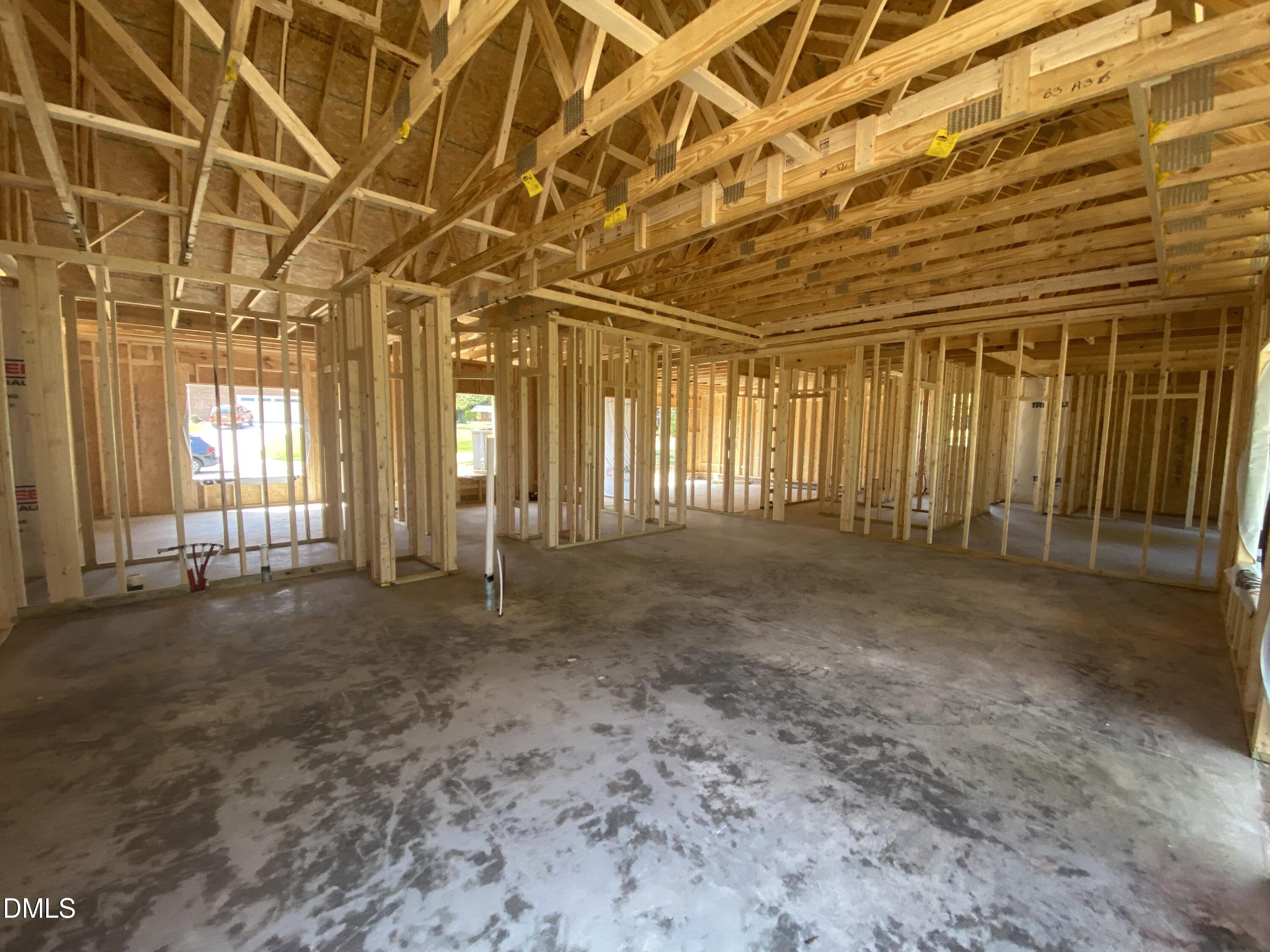 505 N Hillandale Drive