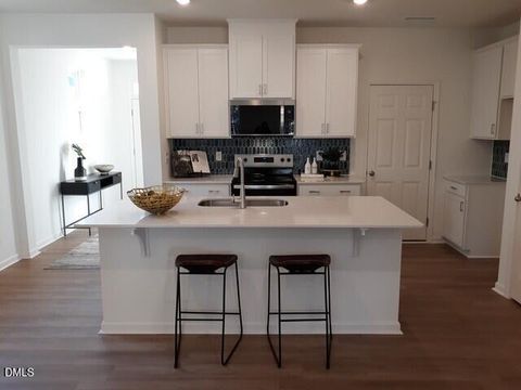 192 Parker Lane Mebane NC 27302