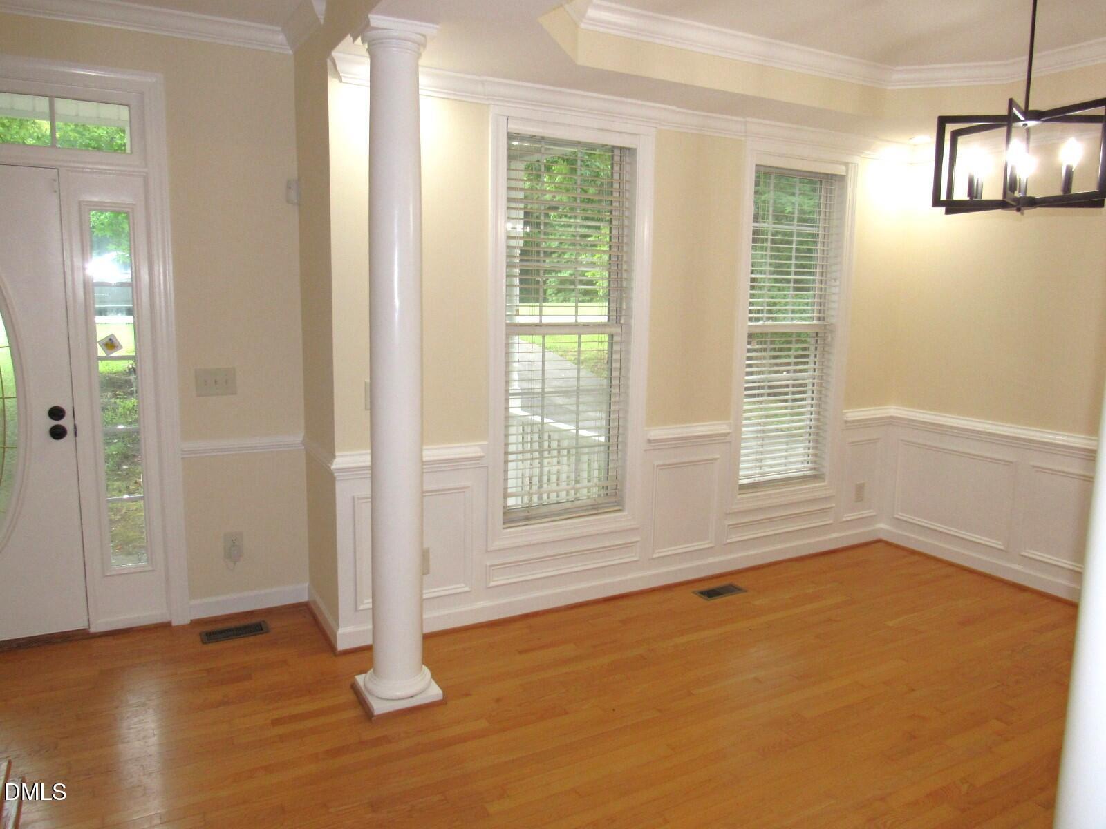 1623 Rogers Pointe Lane