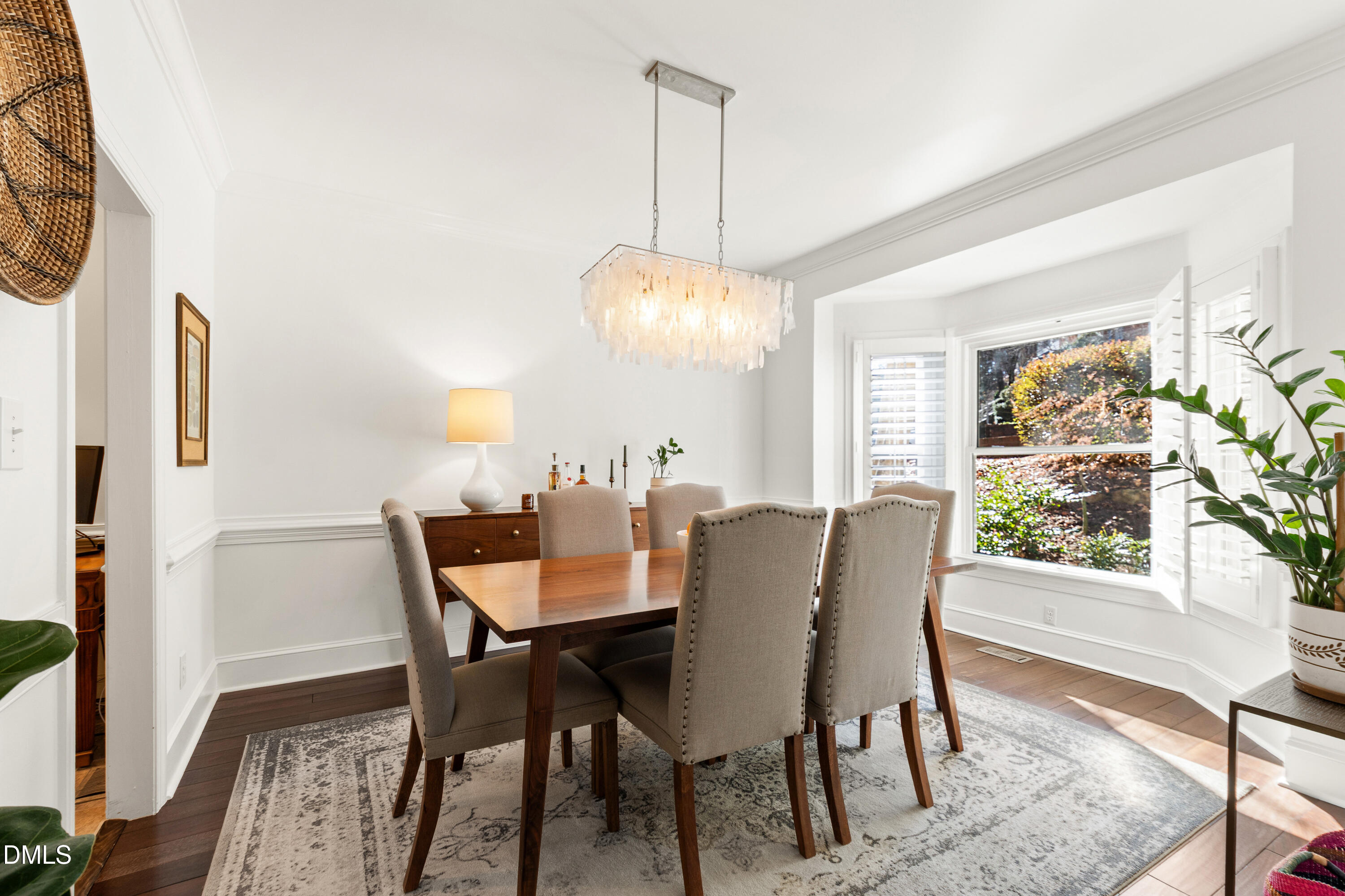 6840 Gloucester Road