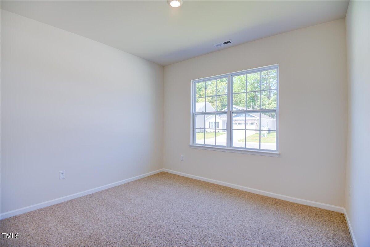 1132 Middlecrest Drive