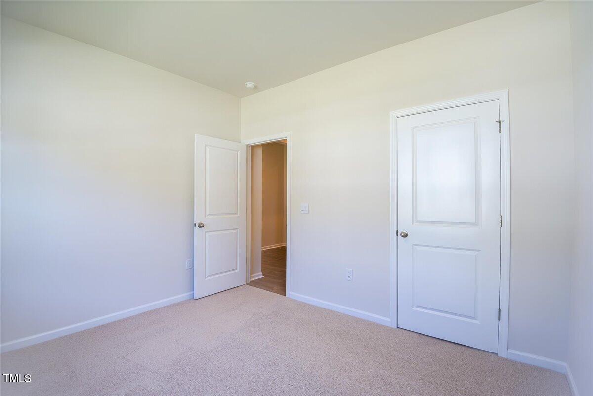 1132 Middlecrest Drive