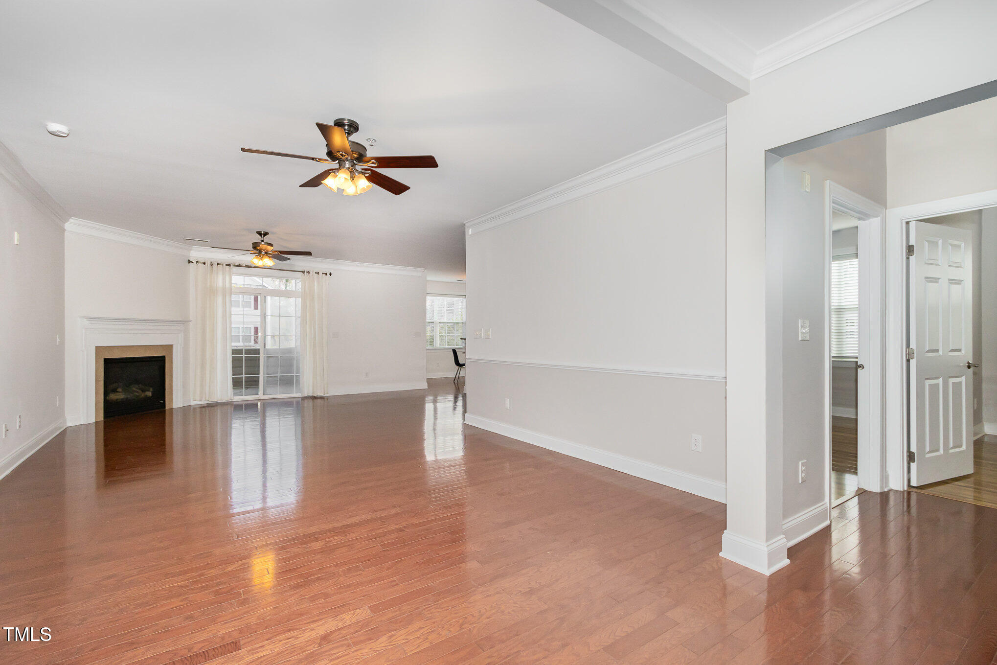 10411 Rosegate Court 202