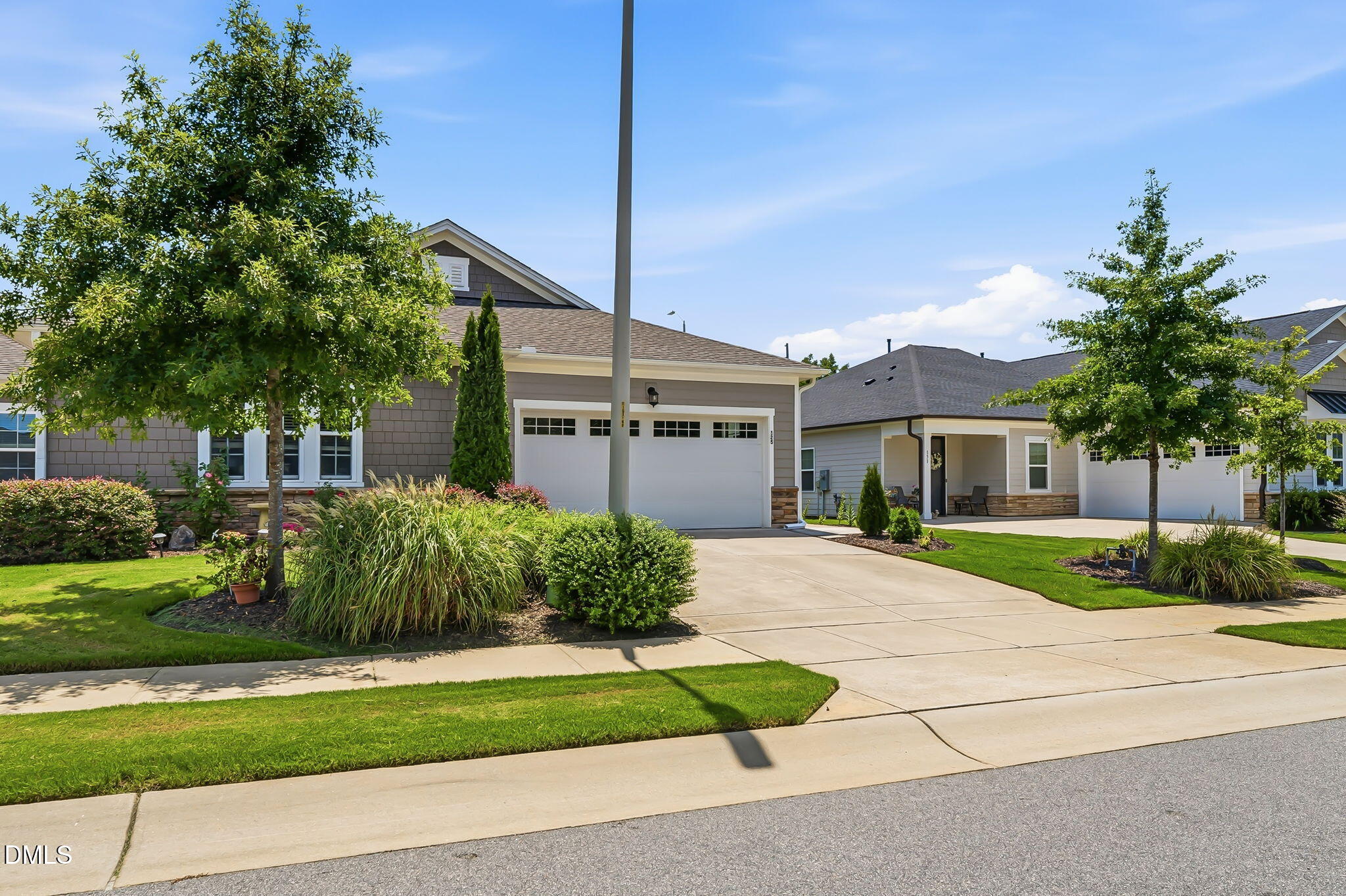 125 Cashmere Court
