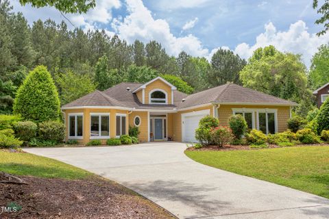 313 Helmsdale Drive Chapel Hill NC 27517