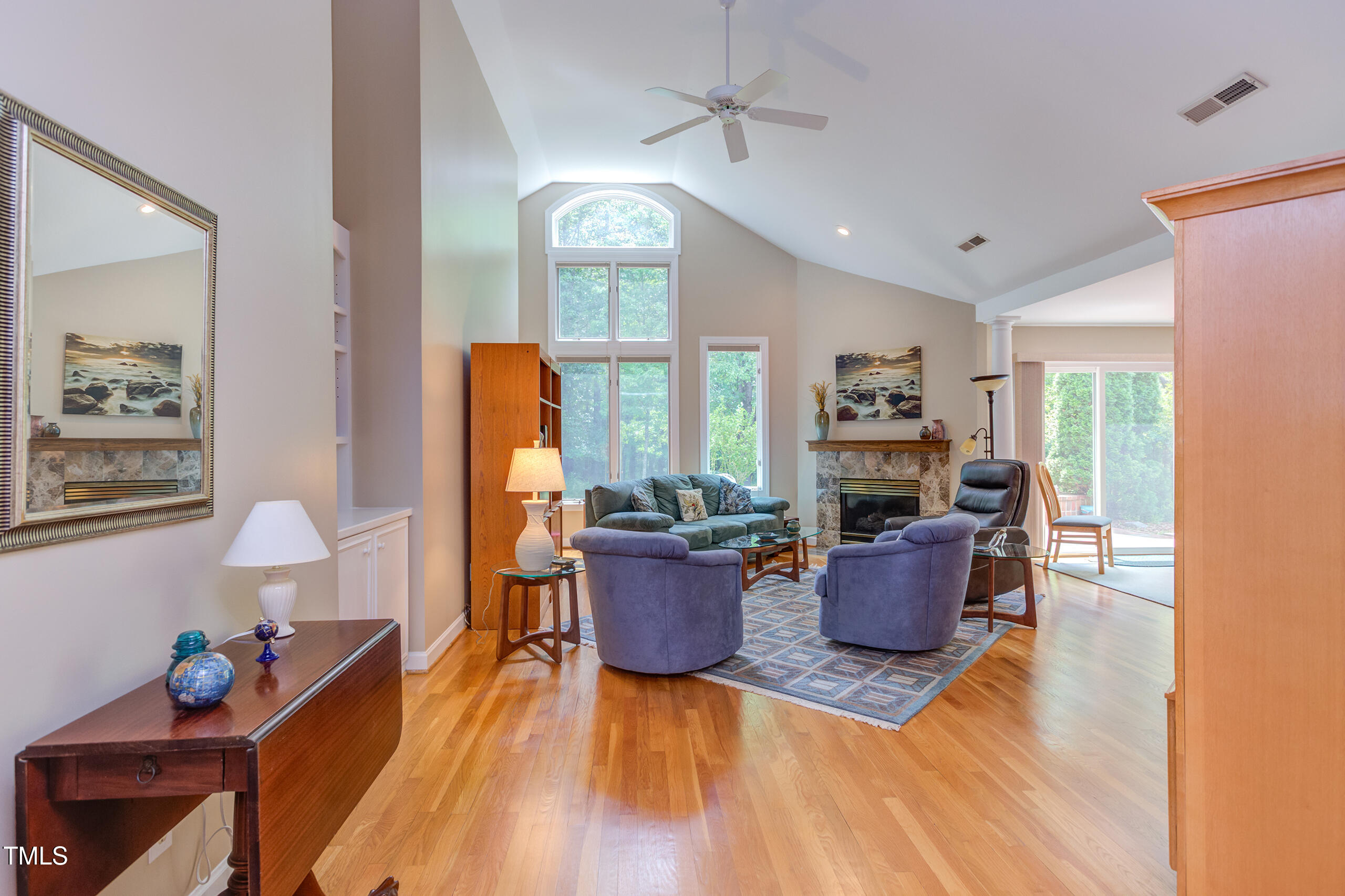 313 Helmsdale Drive
