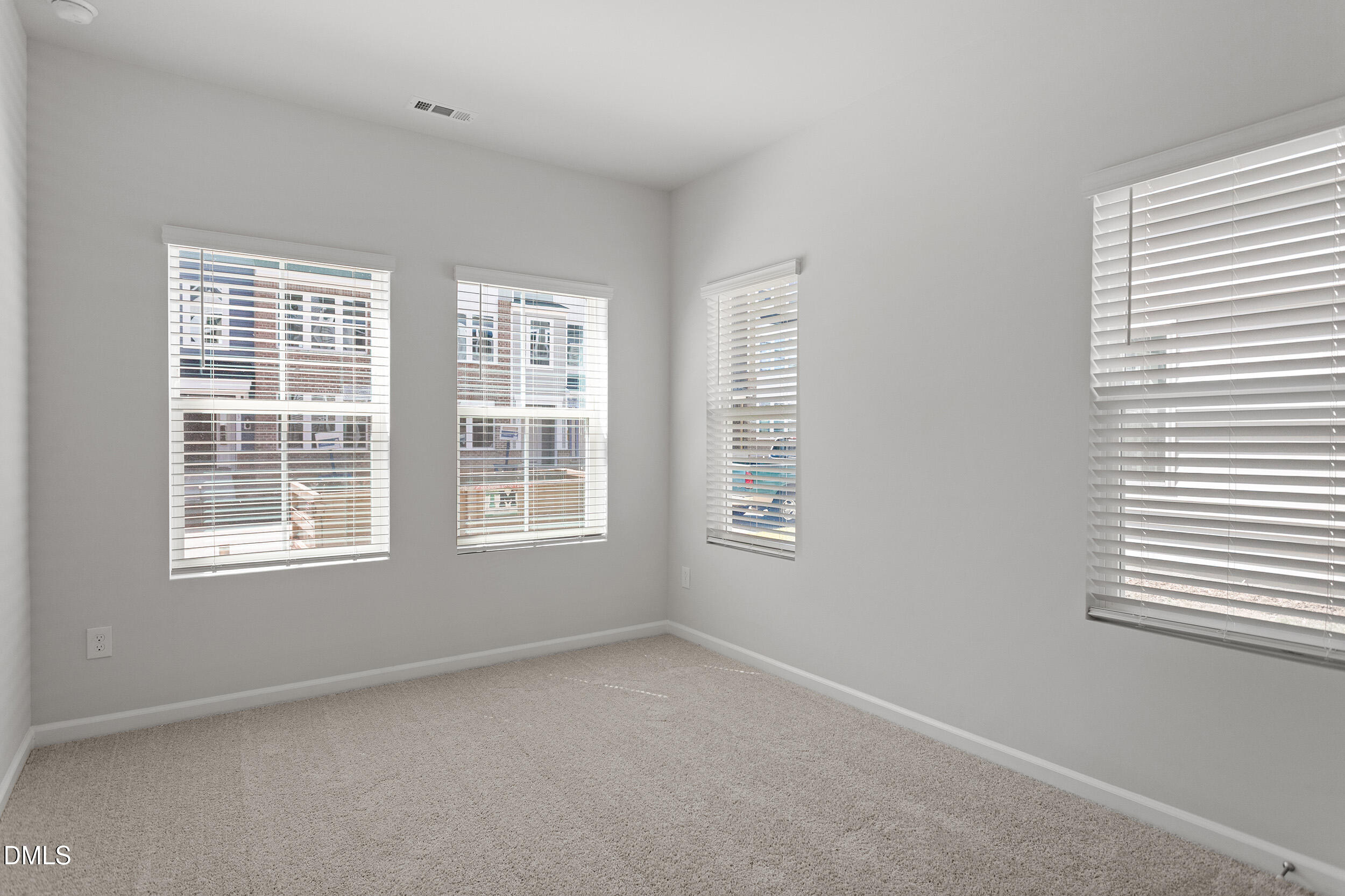 356 Chesapeake Commons Street 135