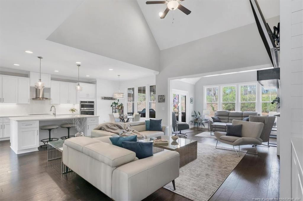 10 Heatherspring Way