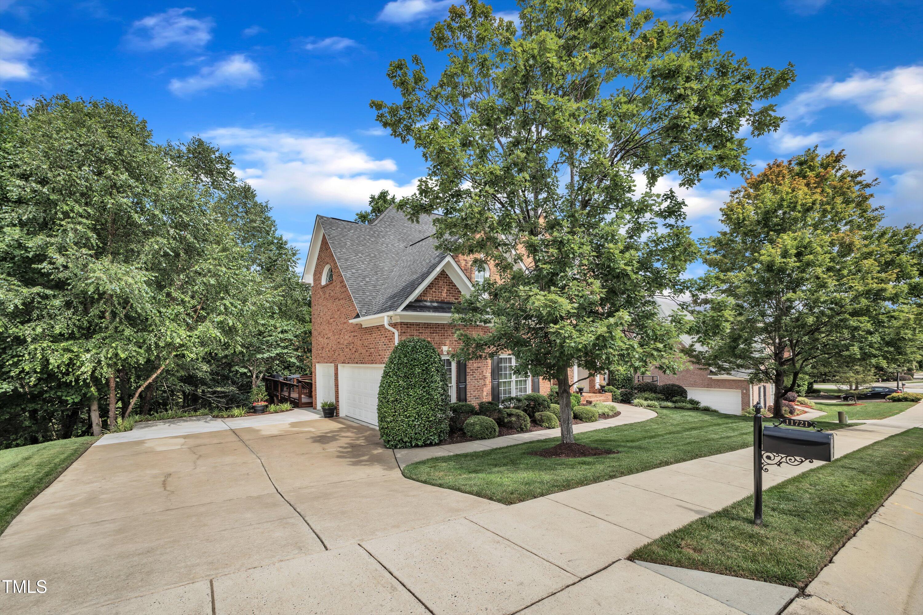 11721 Wake Bluff Drive