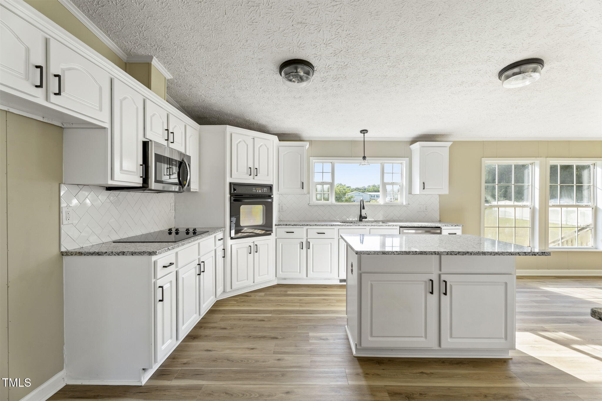 44 Live Oak Court