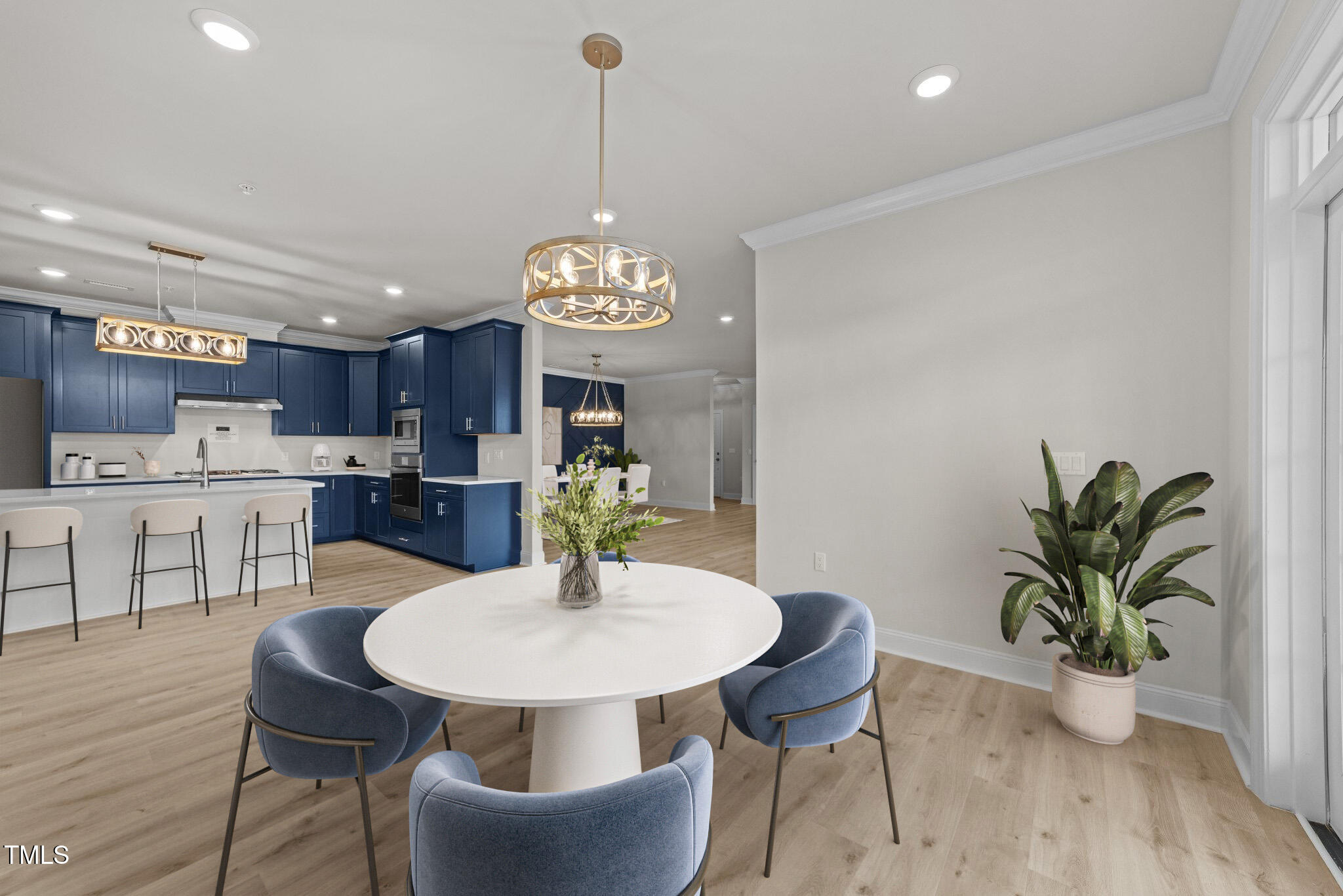 1600 Gathering Park Circle 204