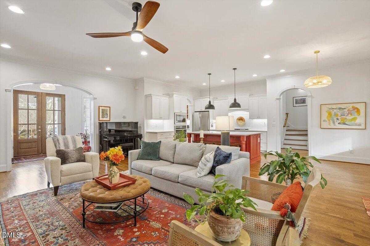 904 Prairie Smoke Street