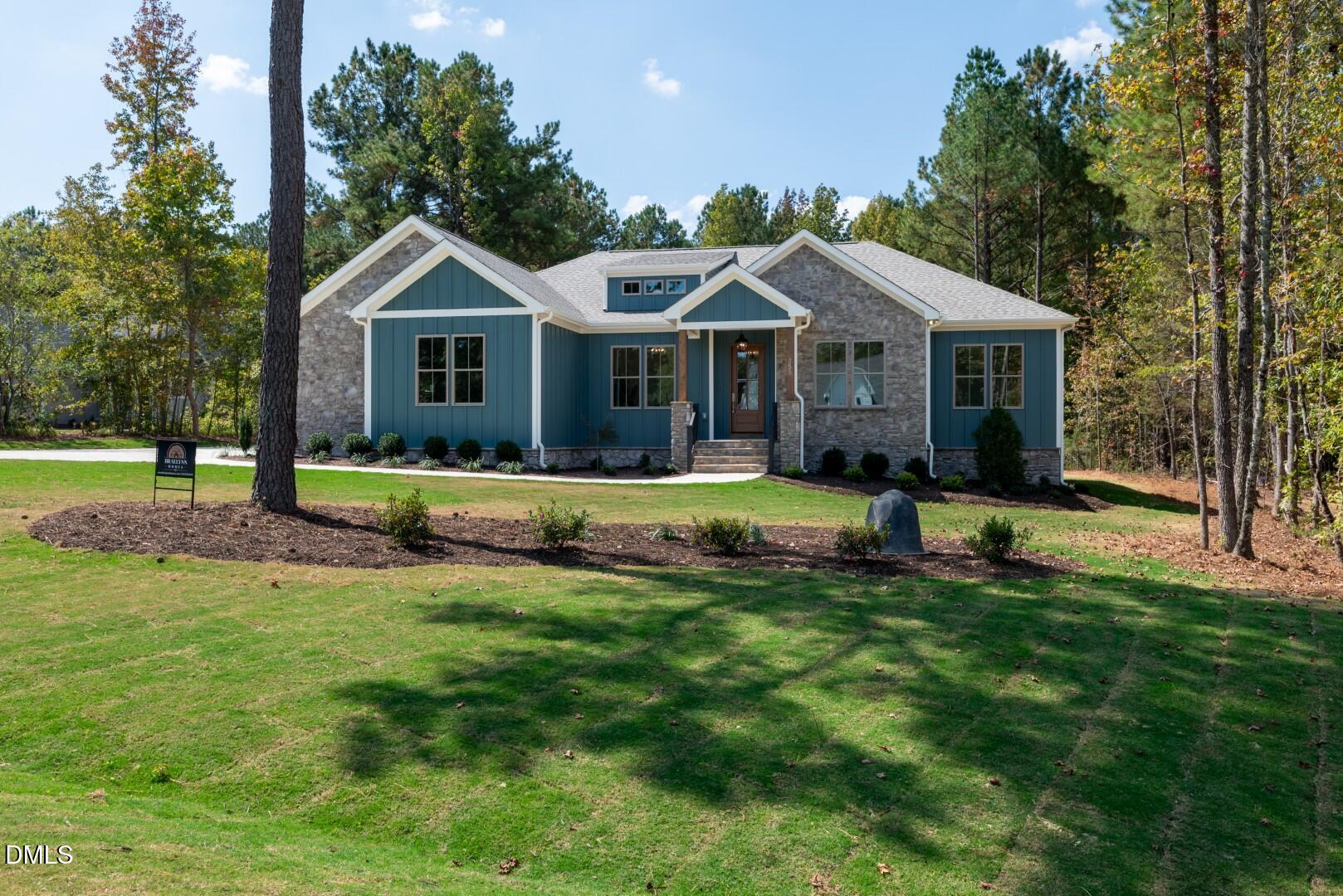 255 Whistlers Cove