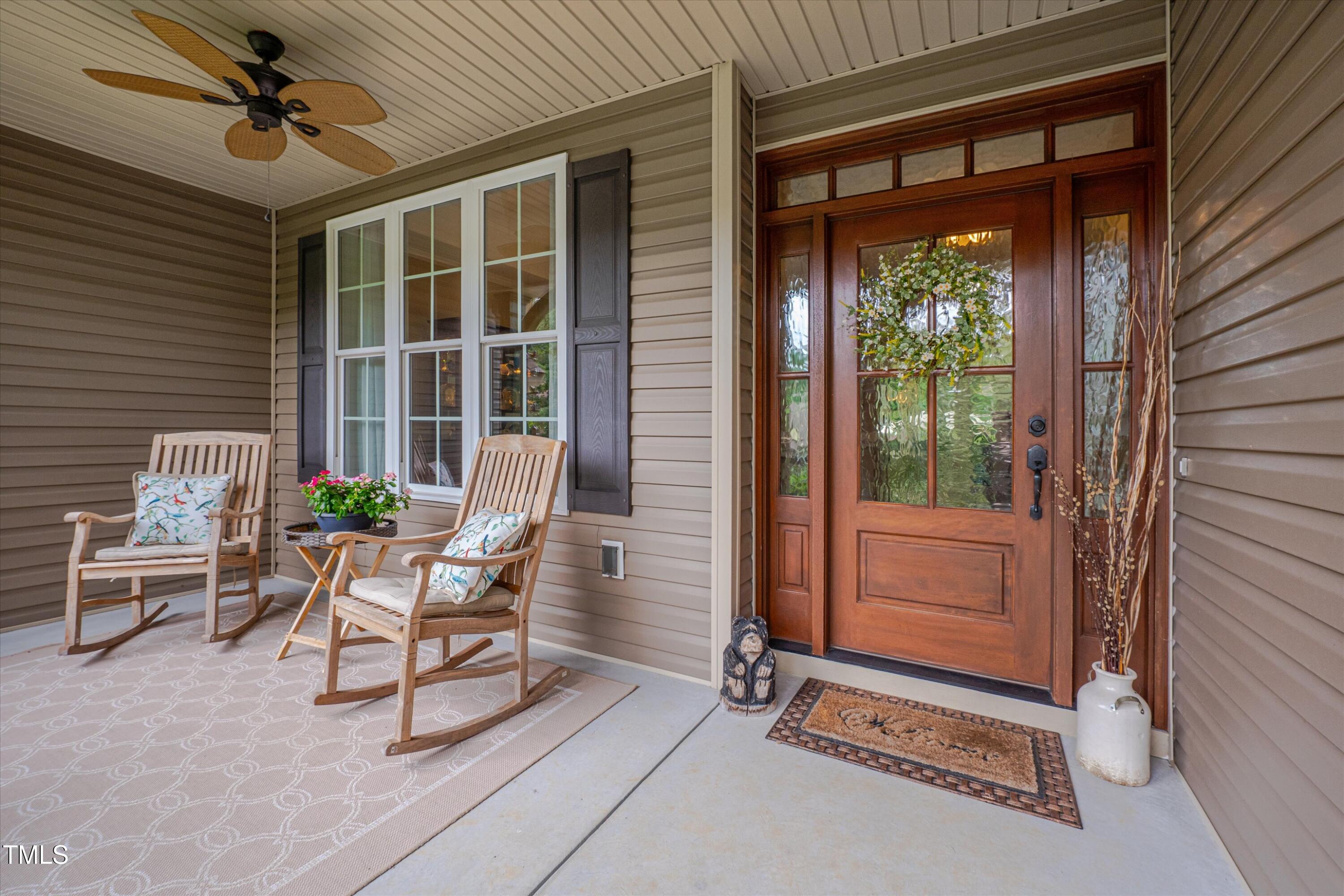 1633 Carriage Drive