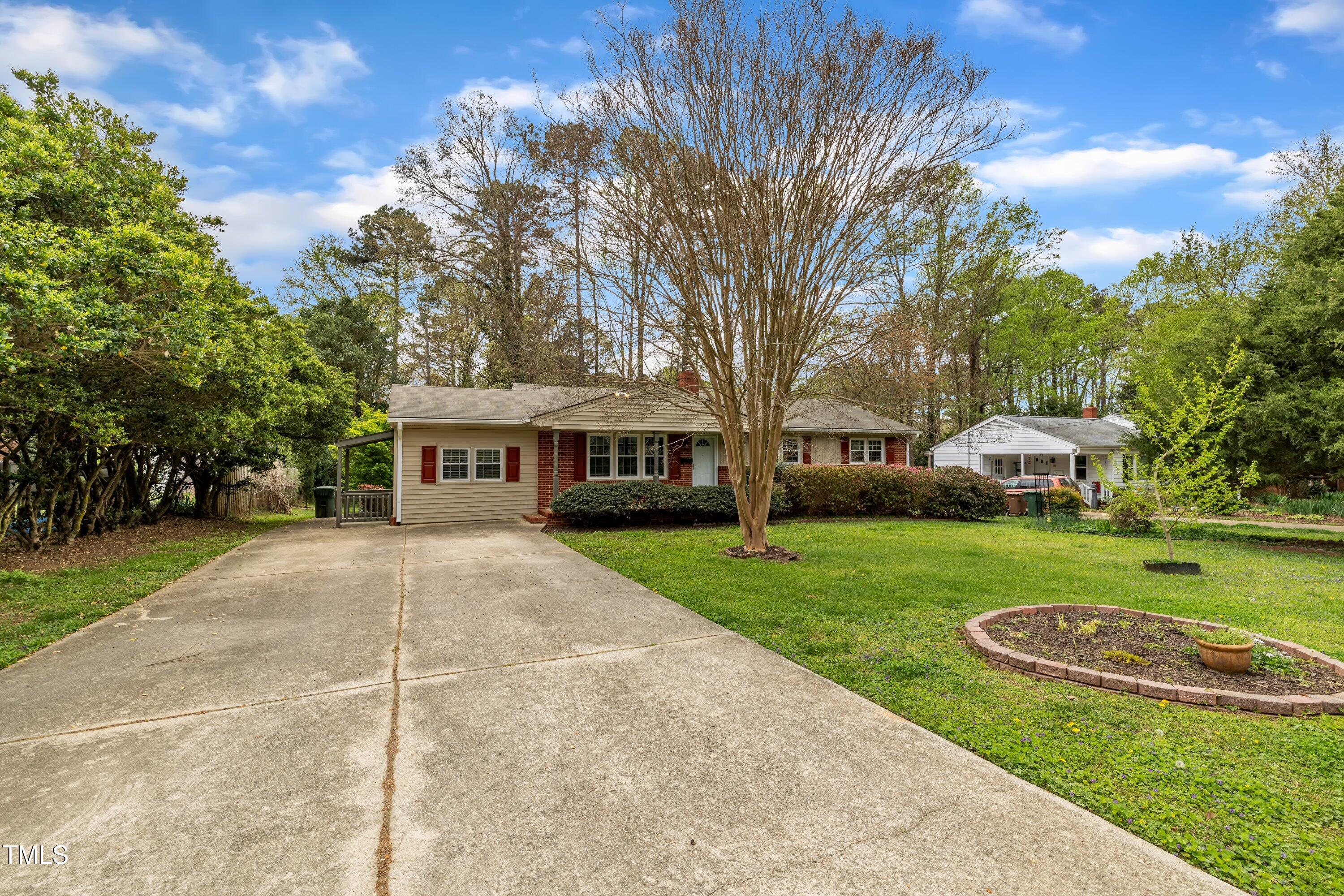407 W Cornwall Road