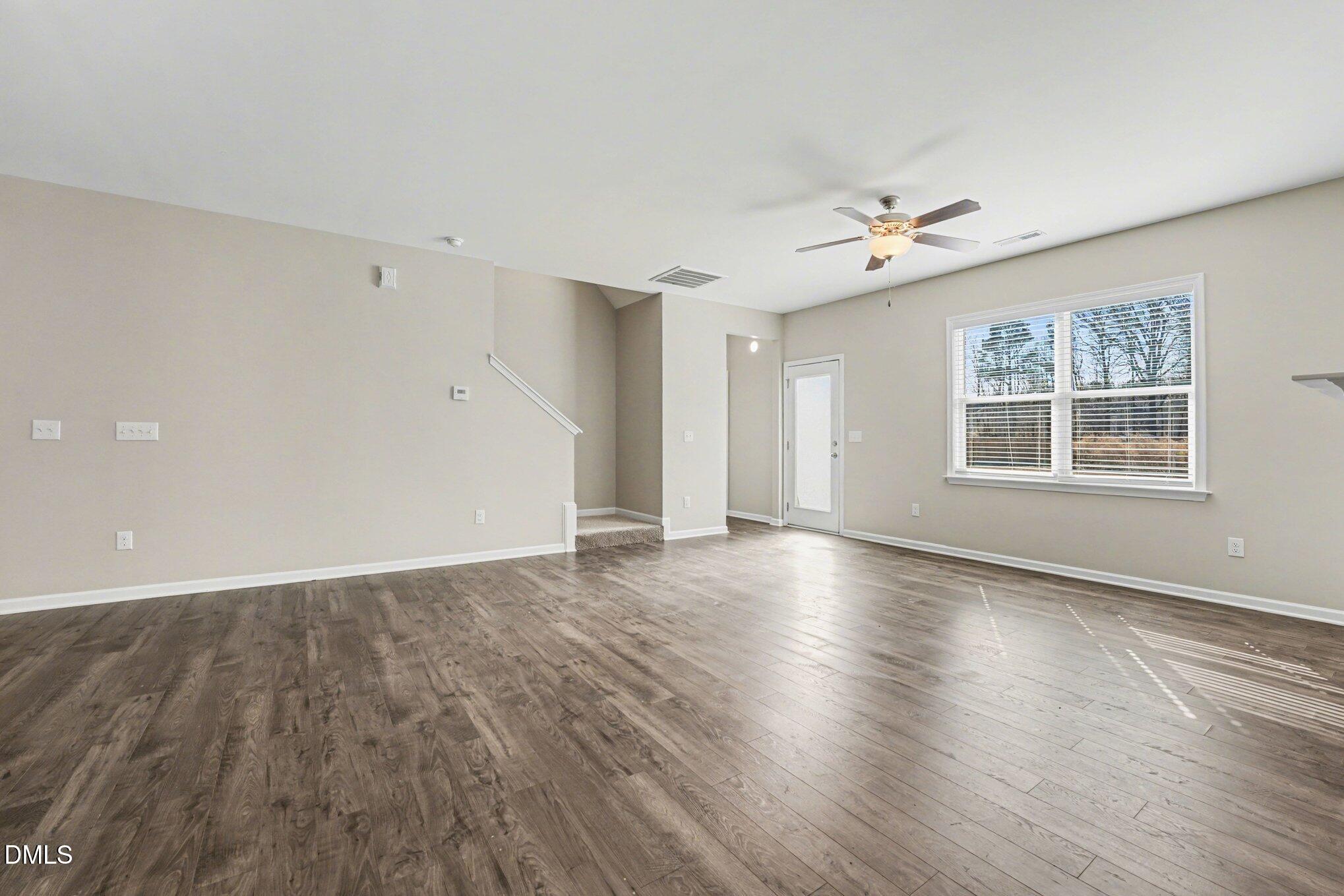 106 Two Daughters Stream