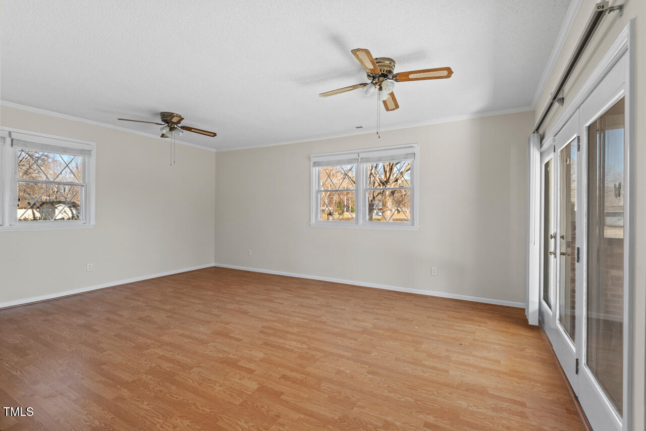 Durham, North Carolina 27712, United States, 3 Bedrooms Bedrooms, ,2 BathroomsBathrooms,Residential,Pending,76786