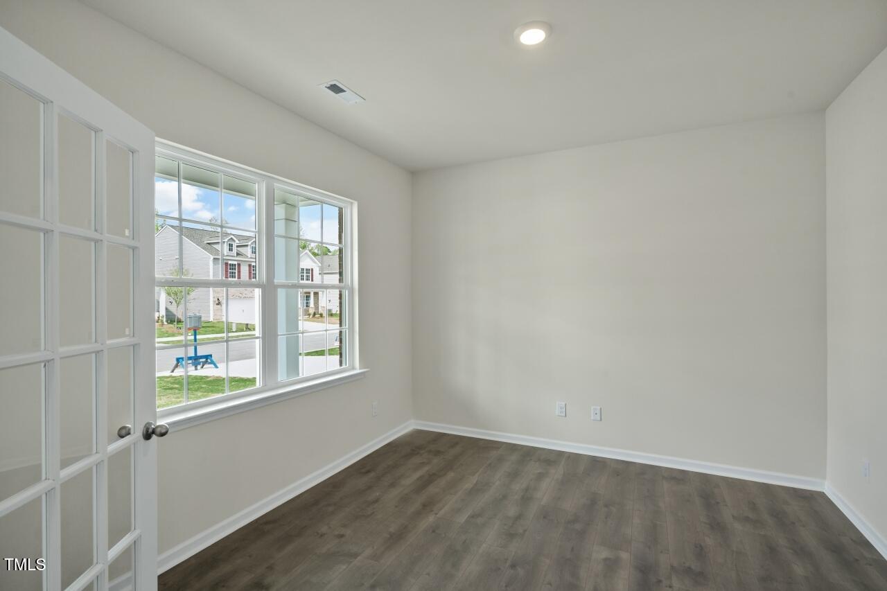 2735 Luxborough Lane