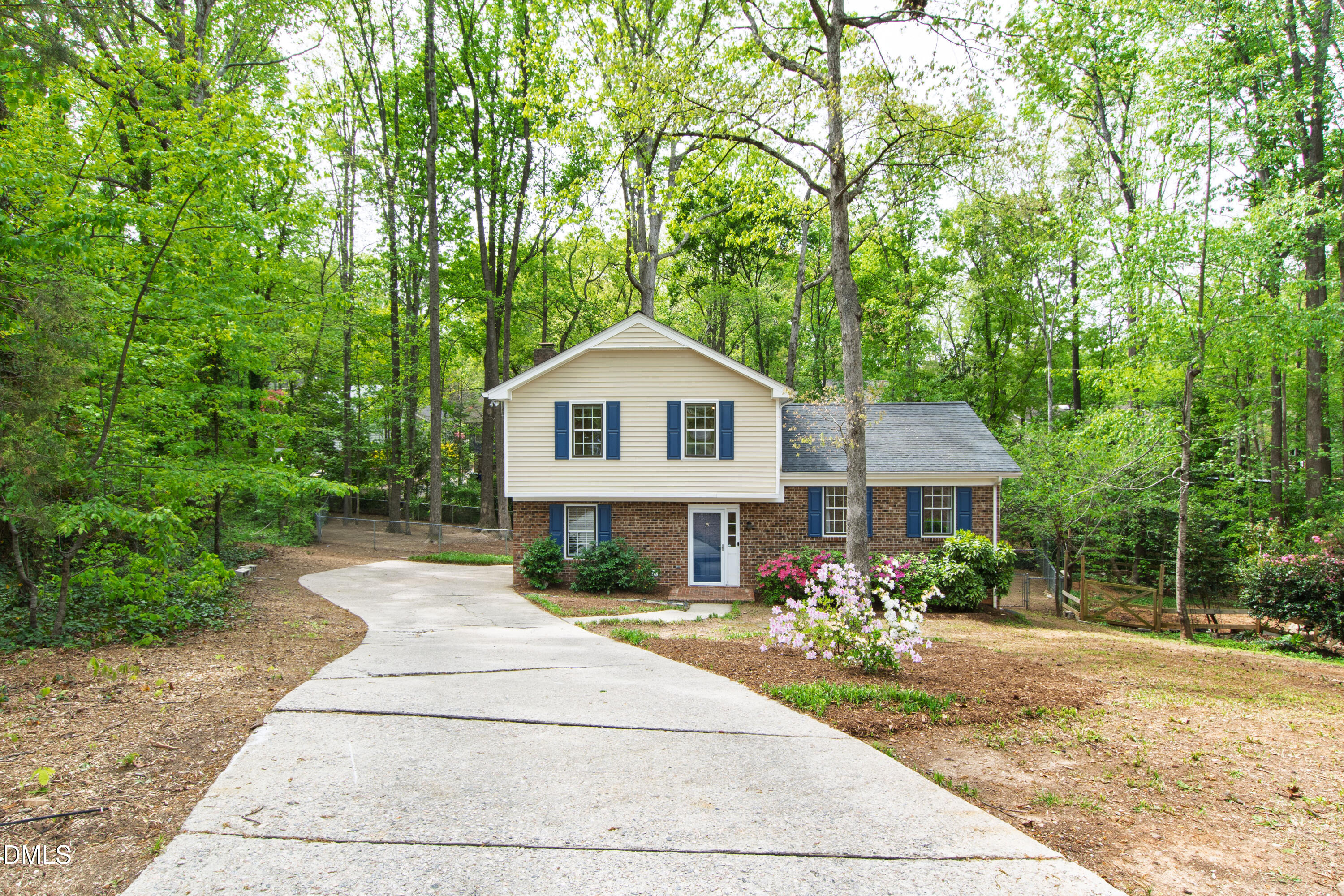 404 Lynchester Court