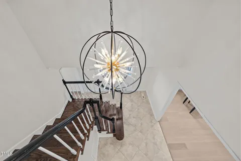 MLS: 10098379