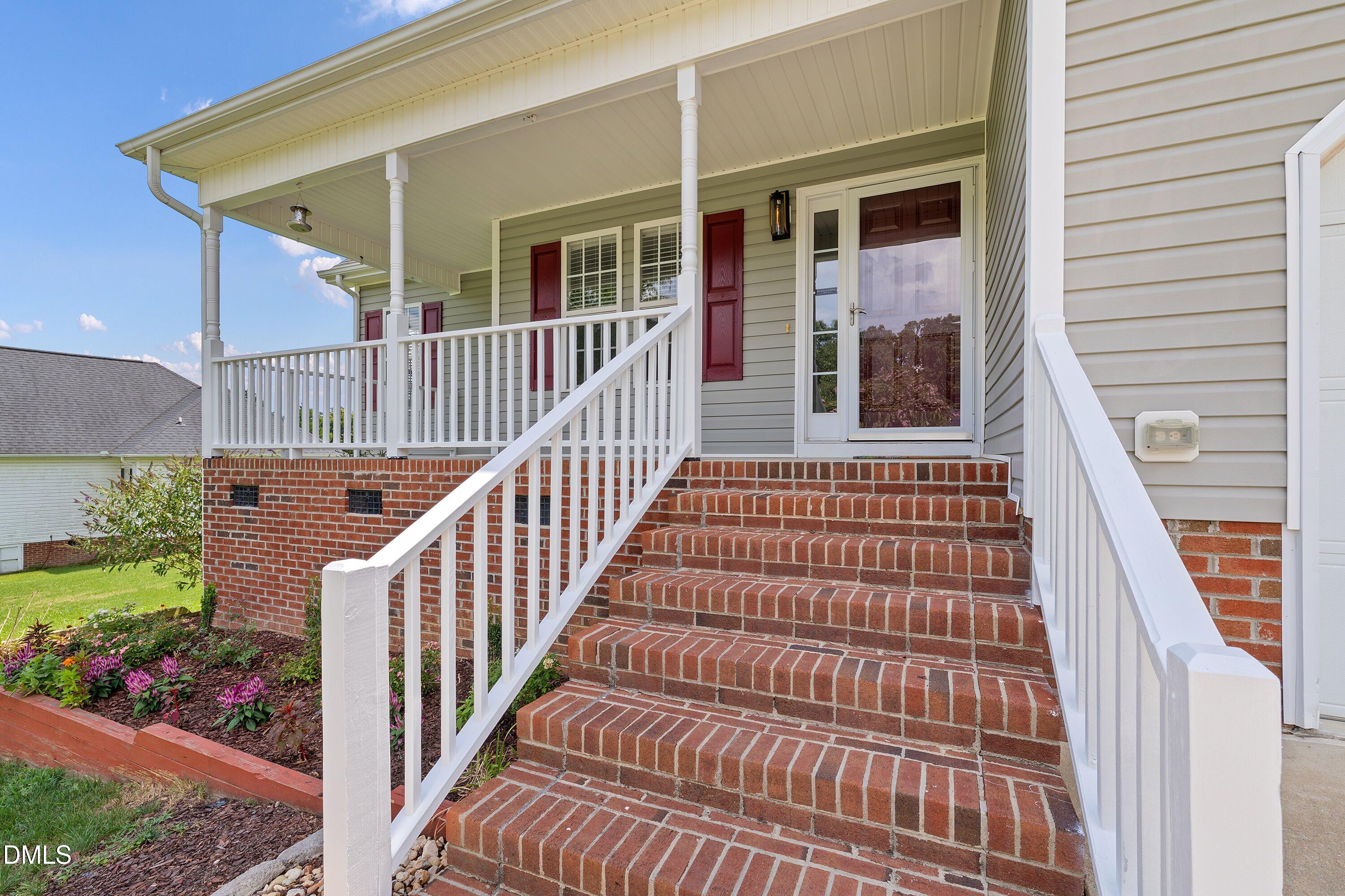 104 Jarrett Bay Lane