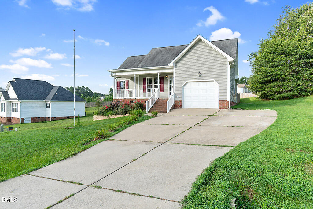 104 Jarrett Bay Lane