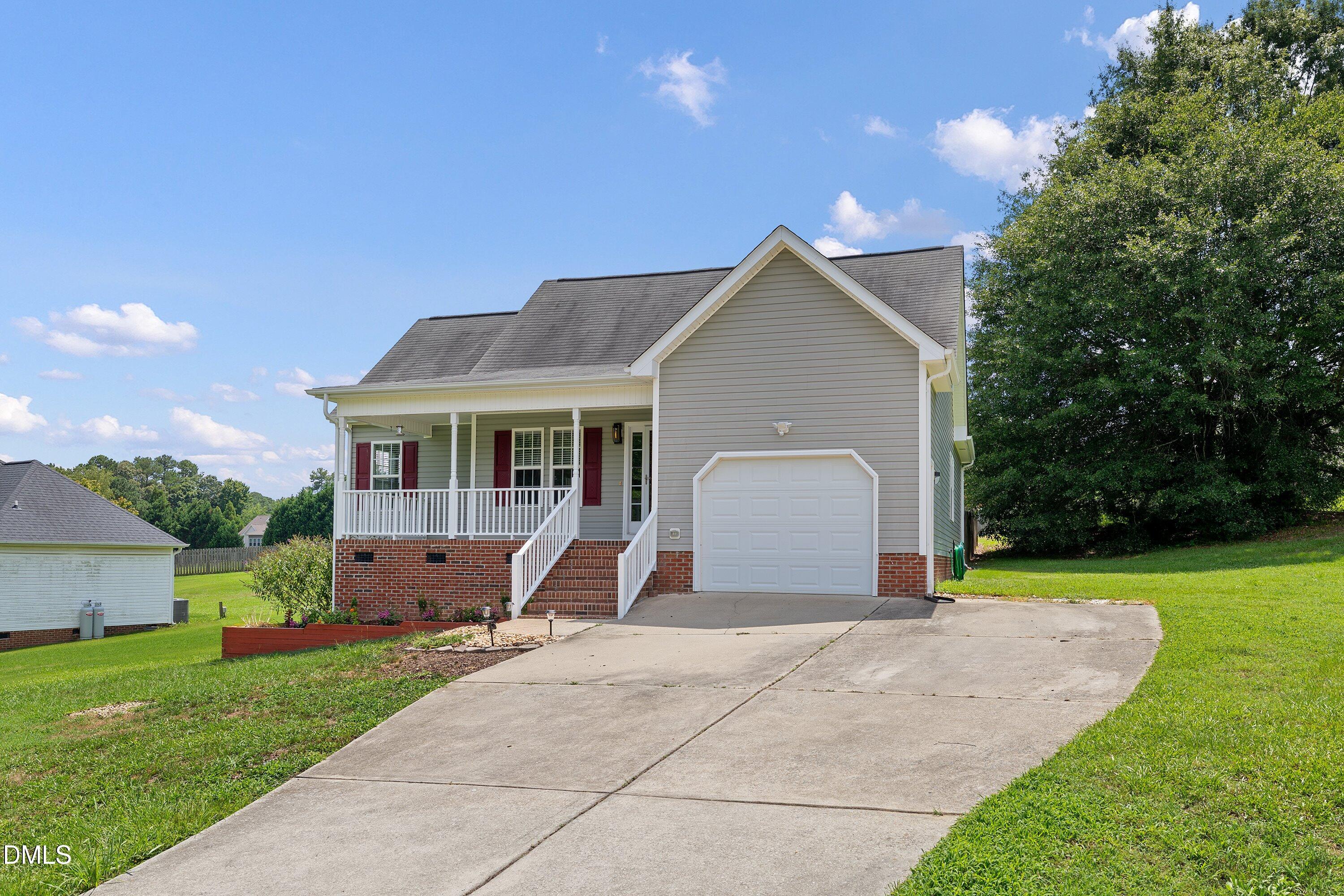 104 Jarrett Bay Lane