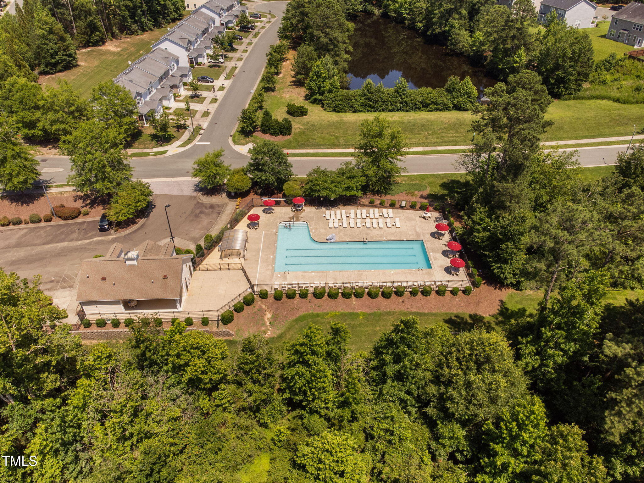3417 Cardinal Lake Drive
