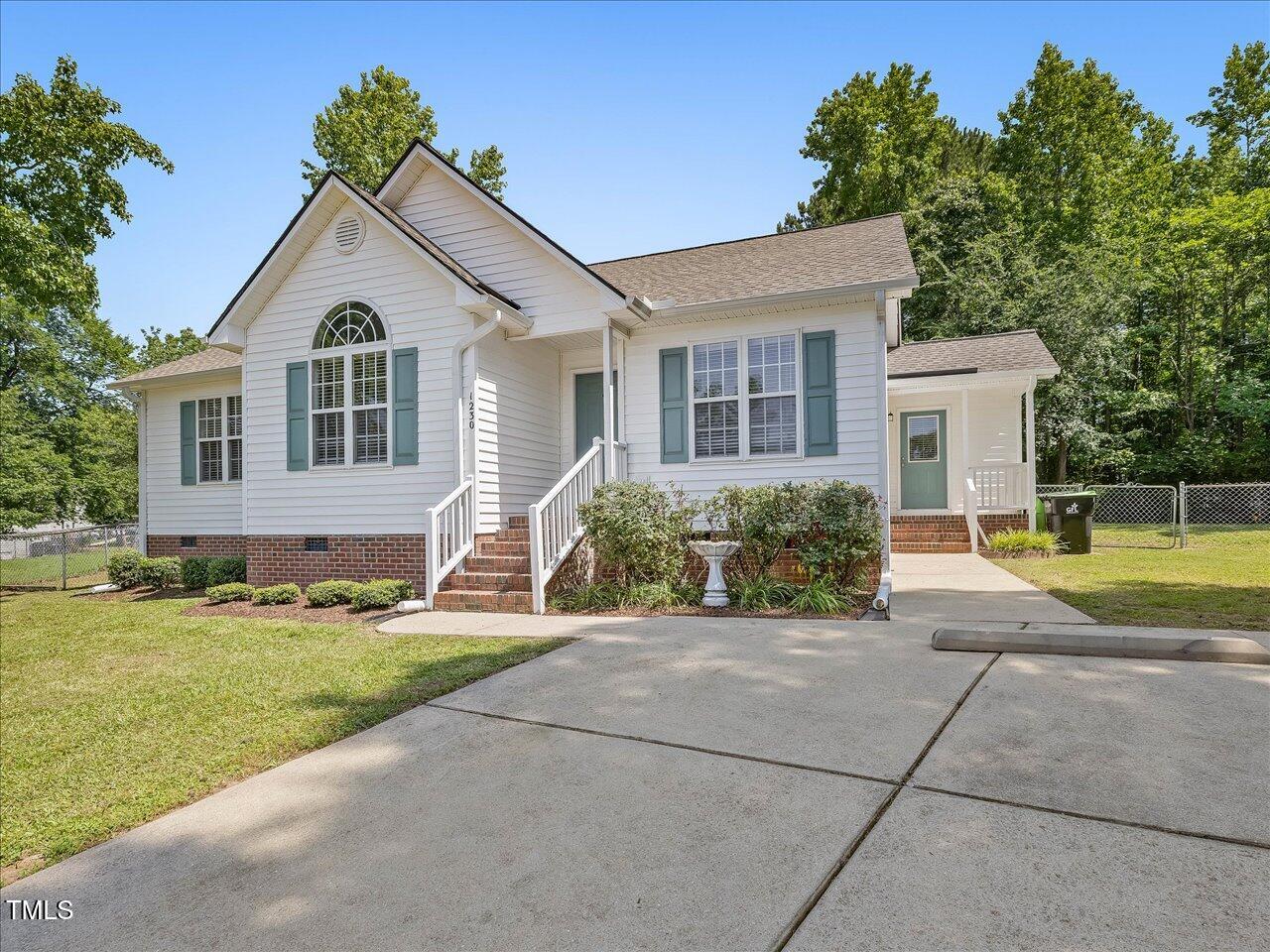 1230 Piney Glen Lane