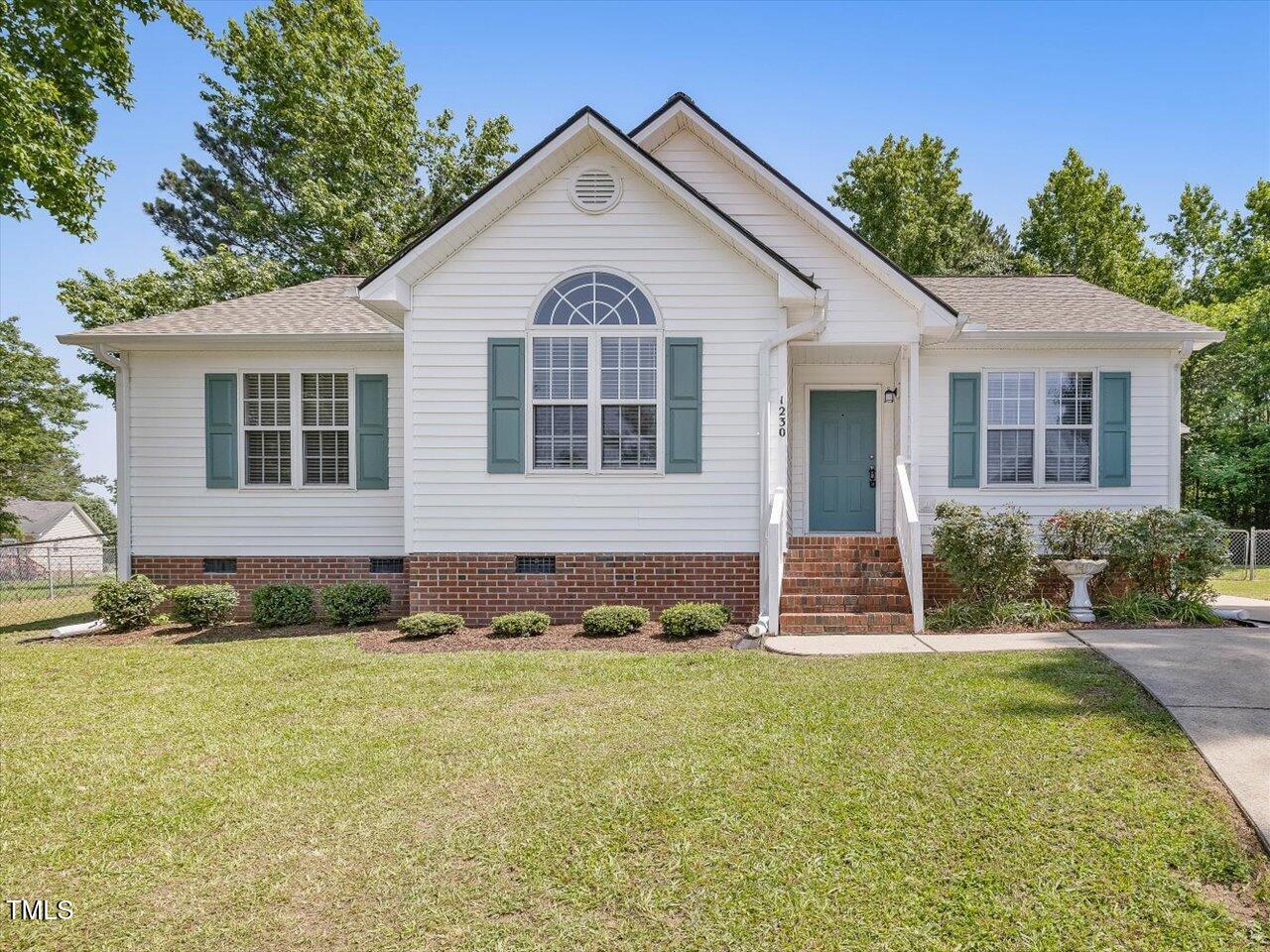 1230 Piney Glen Lane