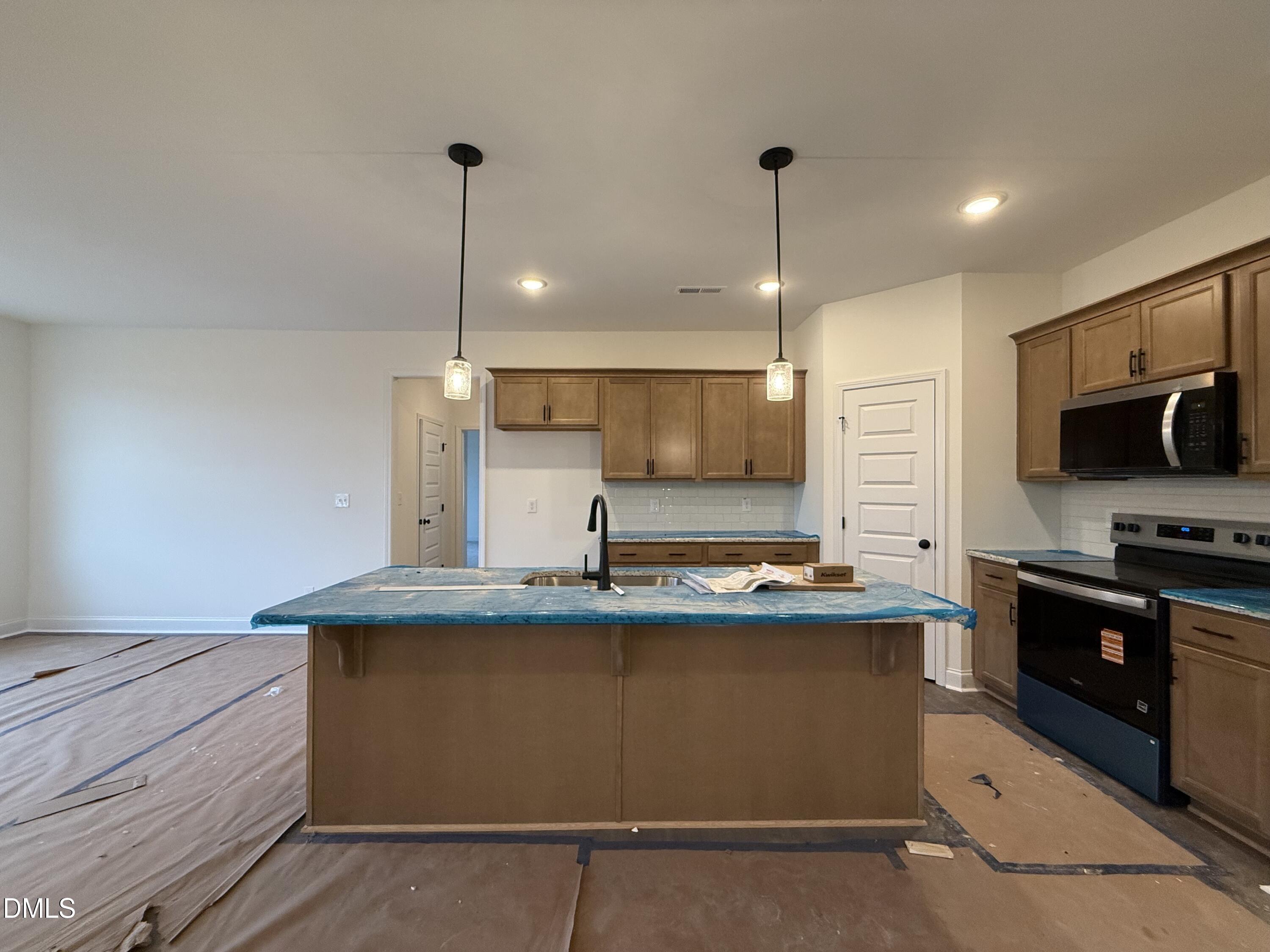 215 Pretty Run Branch Lane