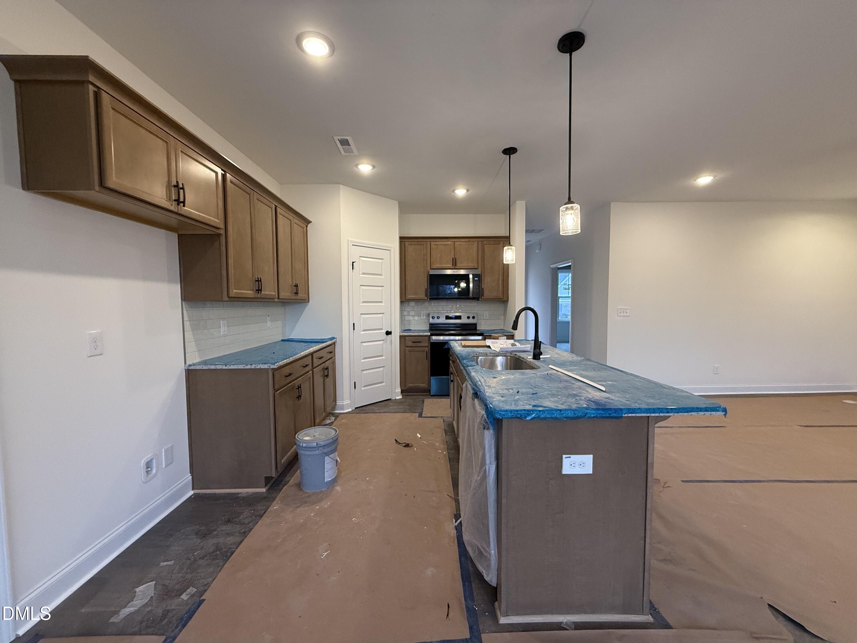 215 Pretty Run Branch Lane