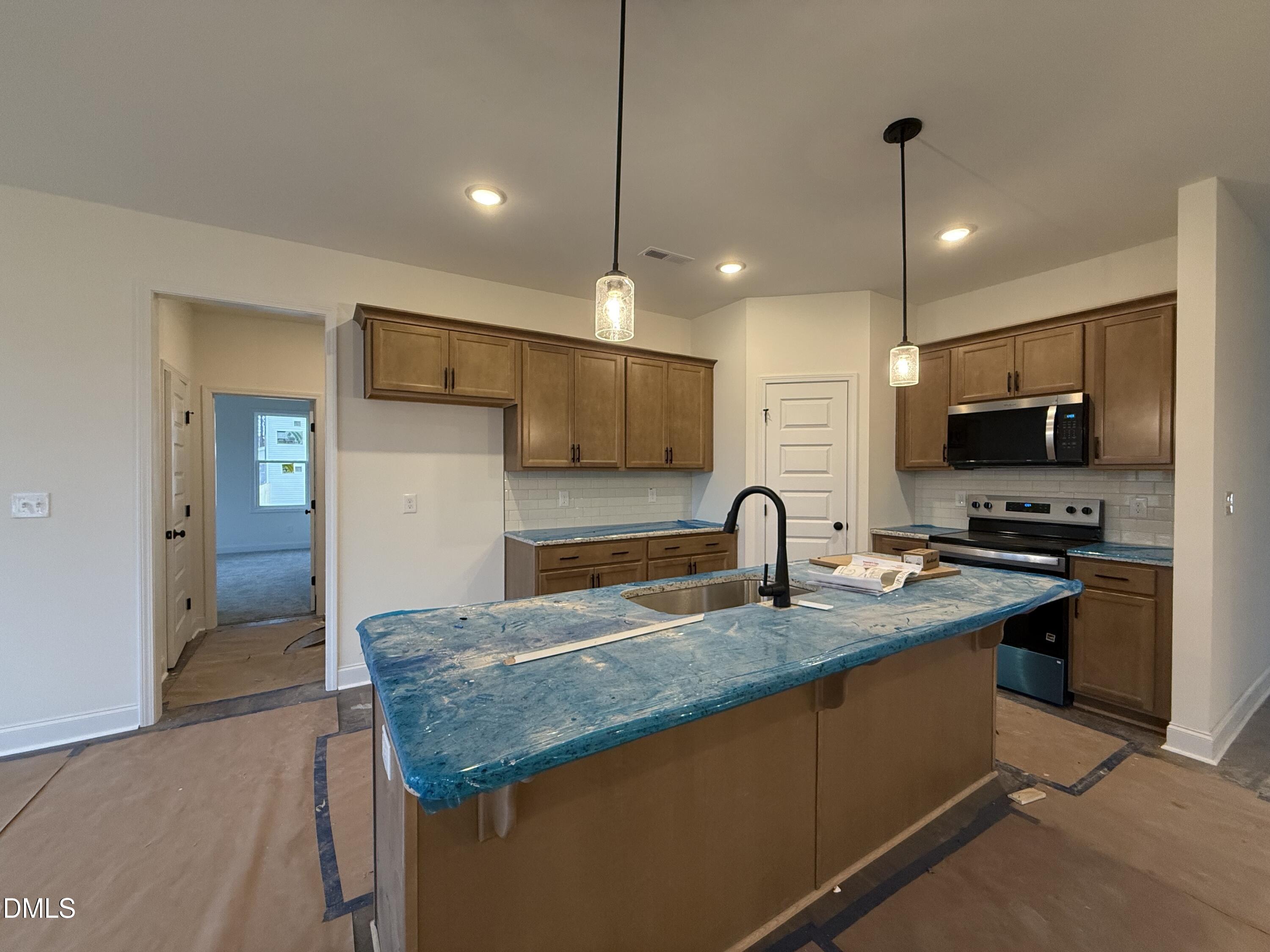 215 Pretty Run Branch Lane