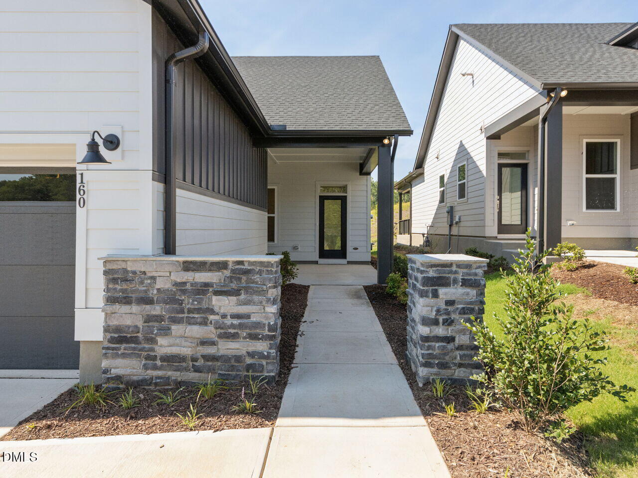 160 Tantara Bend