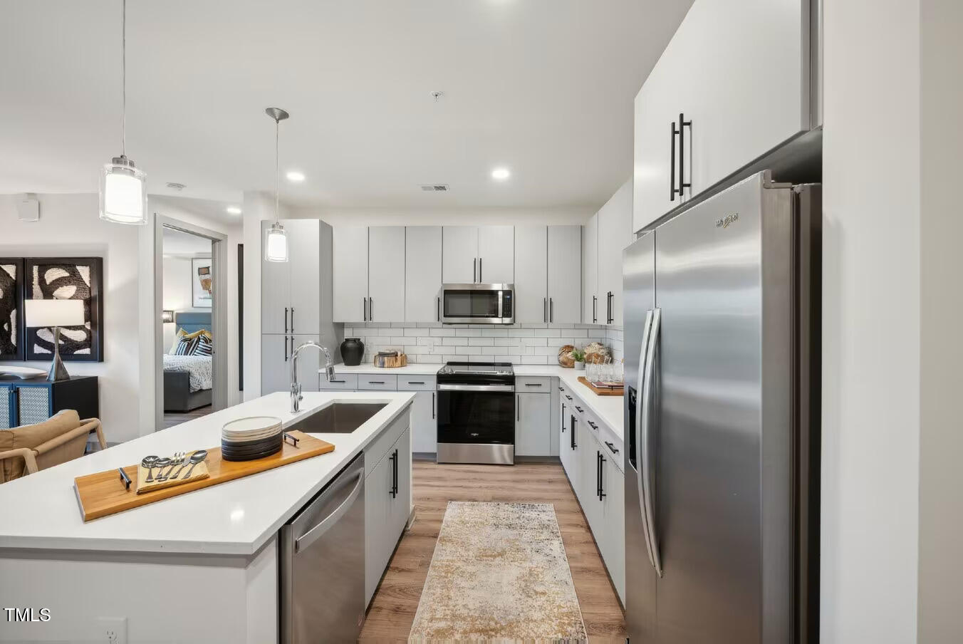 Chapel Hill, North Carolina 27517, United States, 2 Bedrooms Bedrooms, ,2 BathroomsBathrooms,Residential,Active,192592