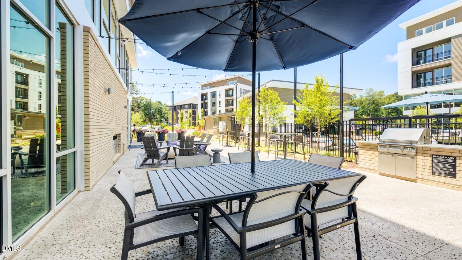 Chapel Hill, North Carolina 27517, United States, 2 Bedrooms Bedrooms, ,2 BathroomsBathrooms,Residential,Active,192592