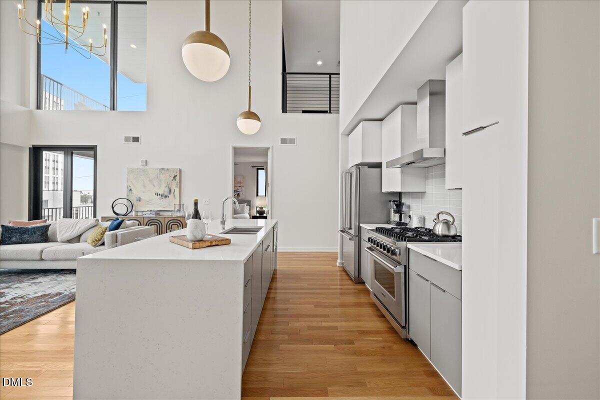 523 S West Street 505