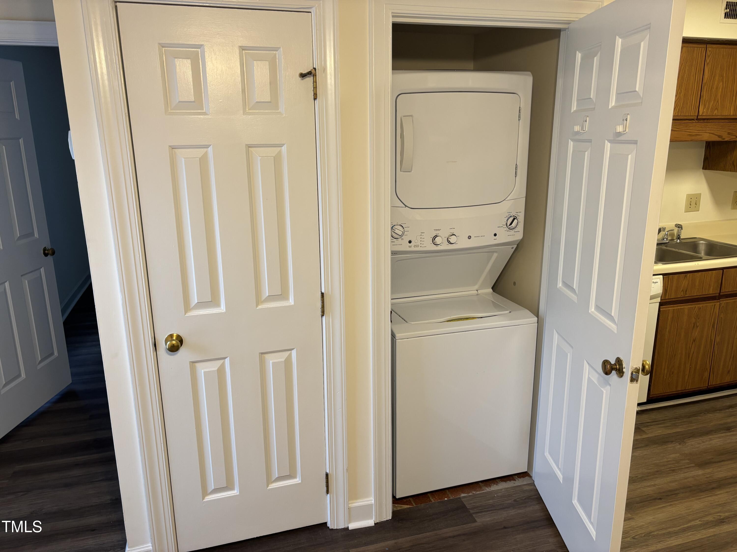 3601 Helix Court 301