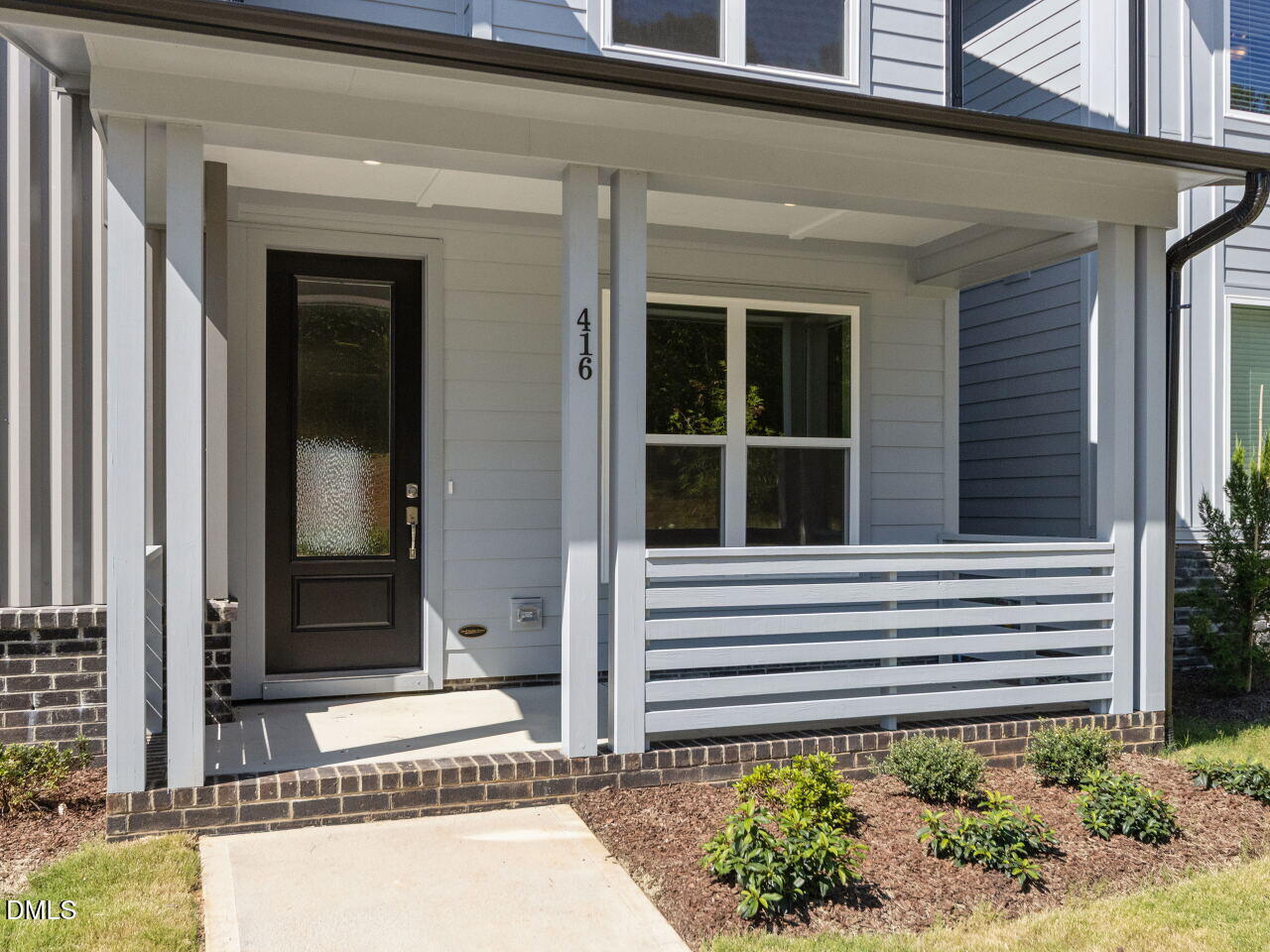 416 North Village Parkway