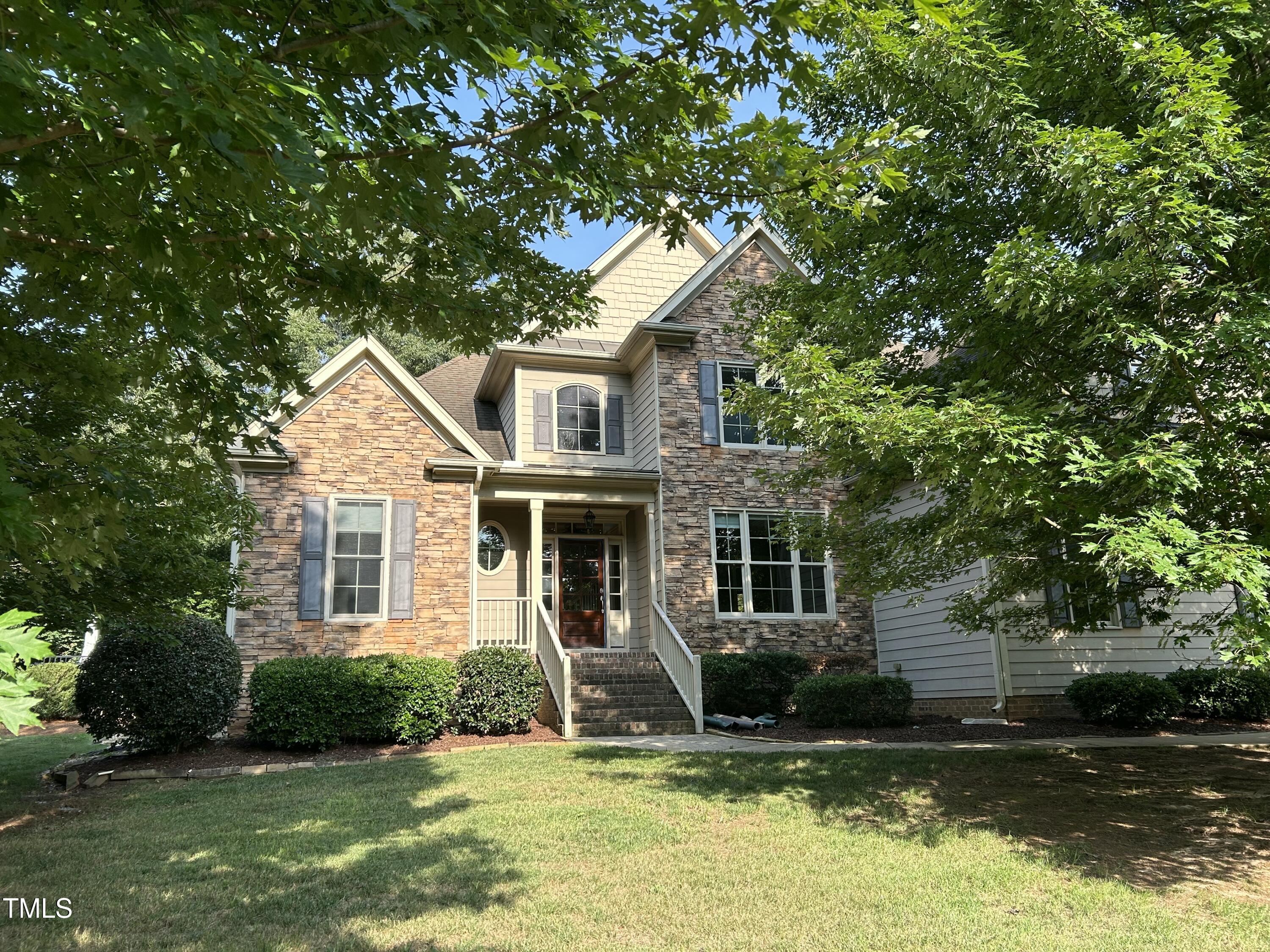 3506 W Stone Drive