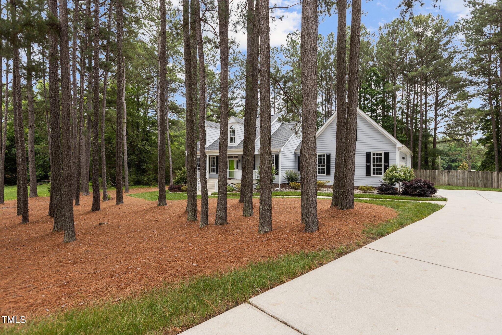 4416 Thistlehill Court