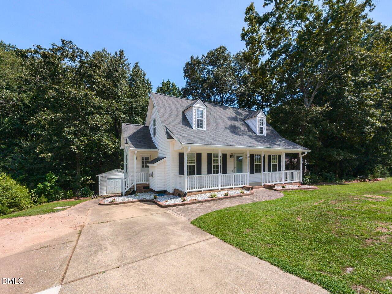 98 Starcroft Drive