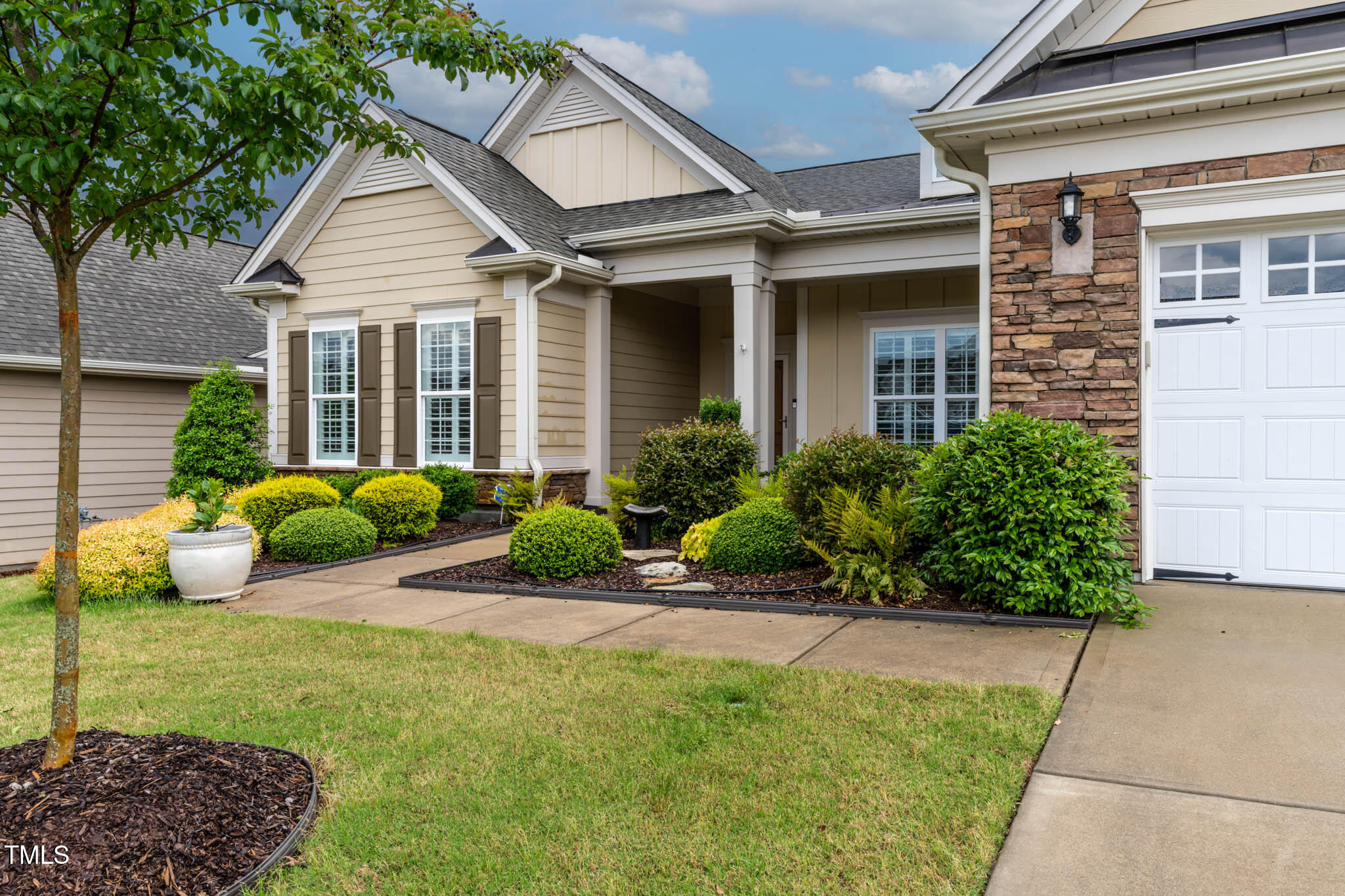 112 Tanoak Court