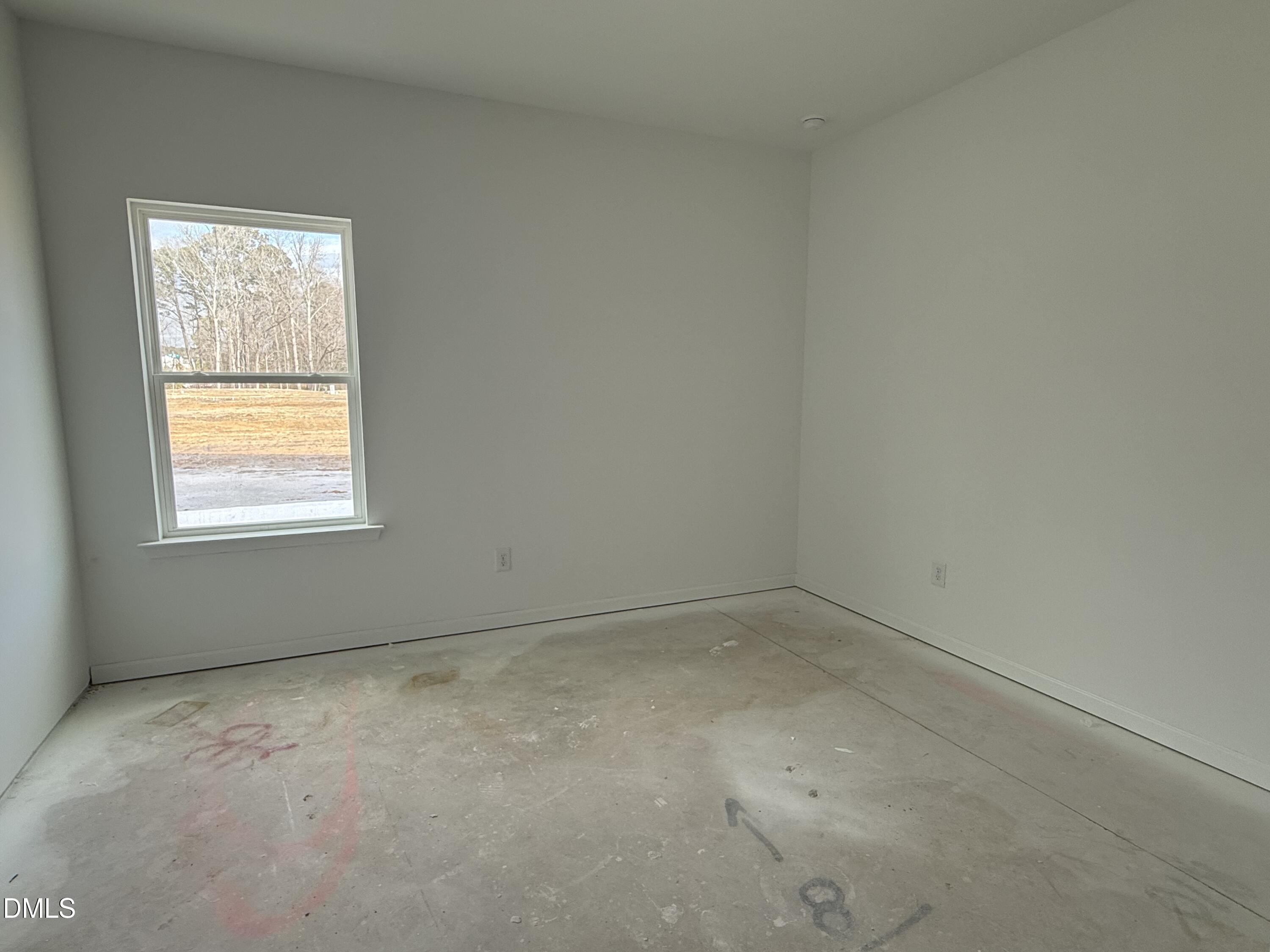 913 Fetching Place 376