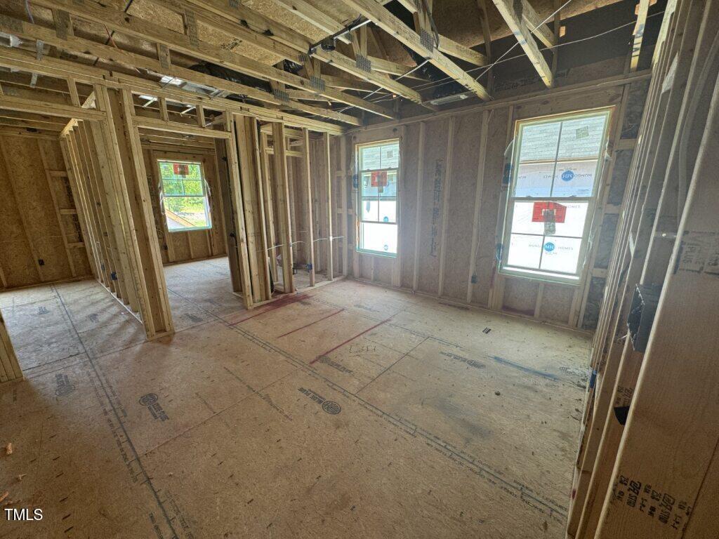 348 White Oak Gdn Way 225