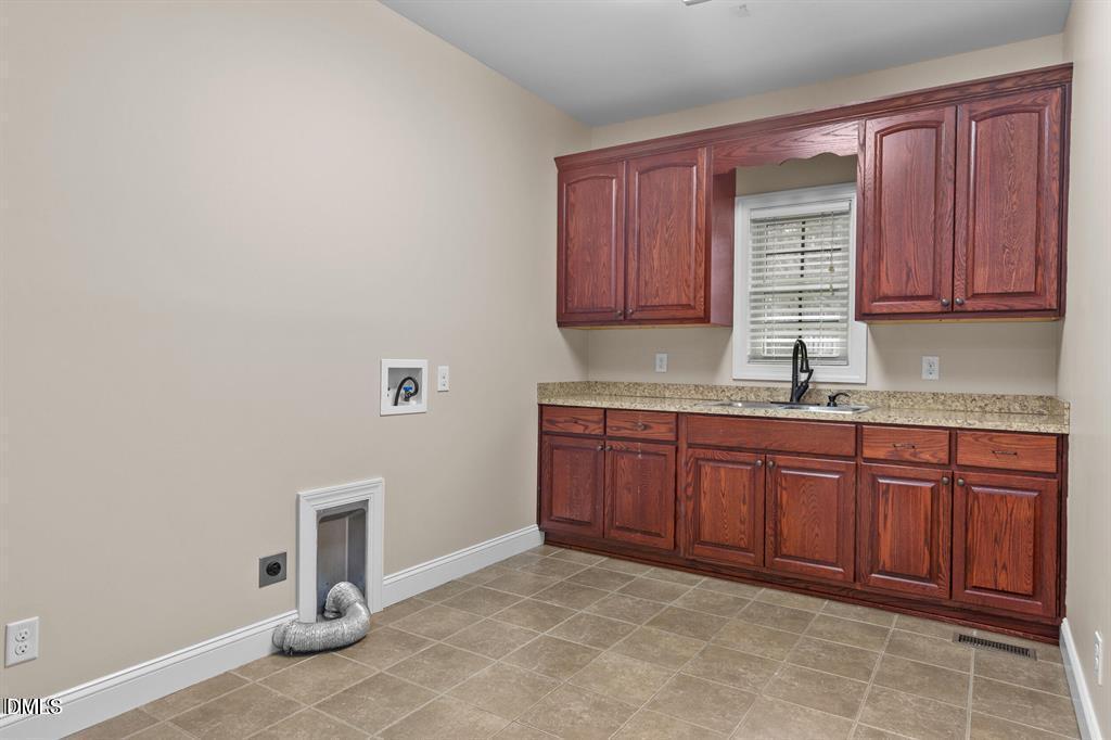 2751 Buie - Philadelphus Road