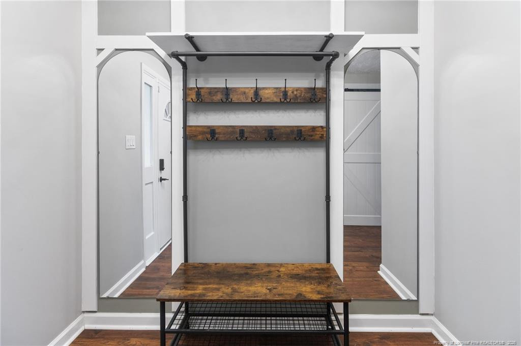 7044 Timbercroft Lane