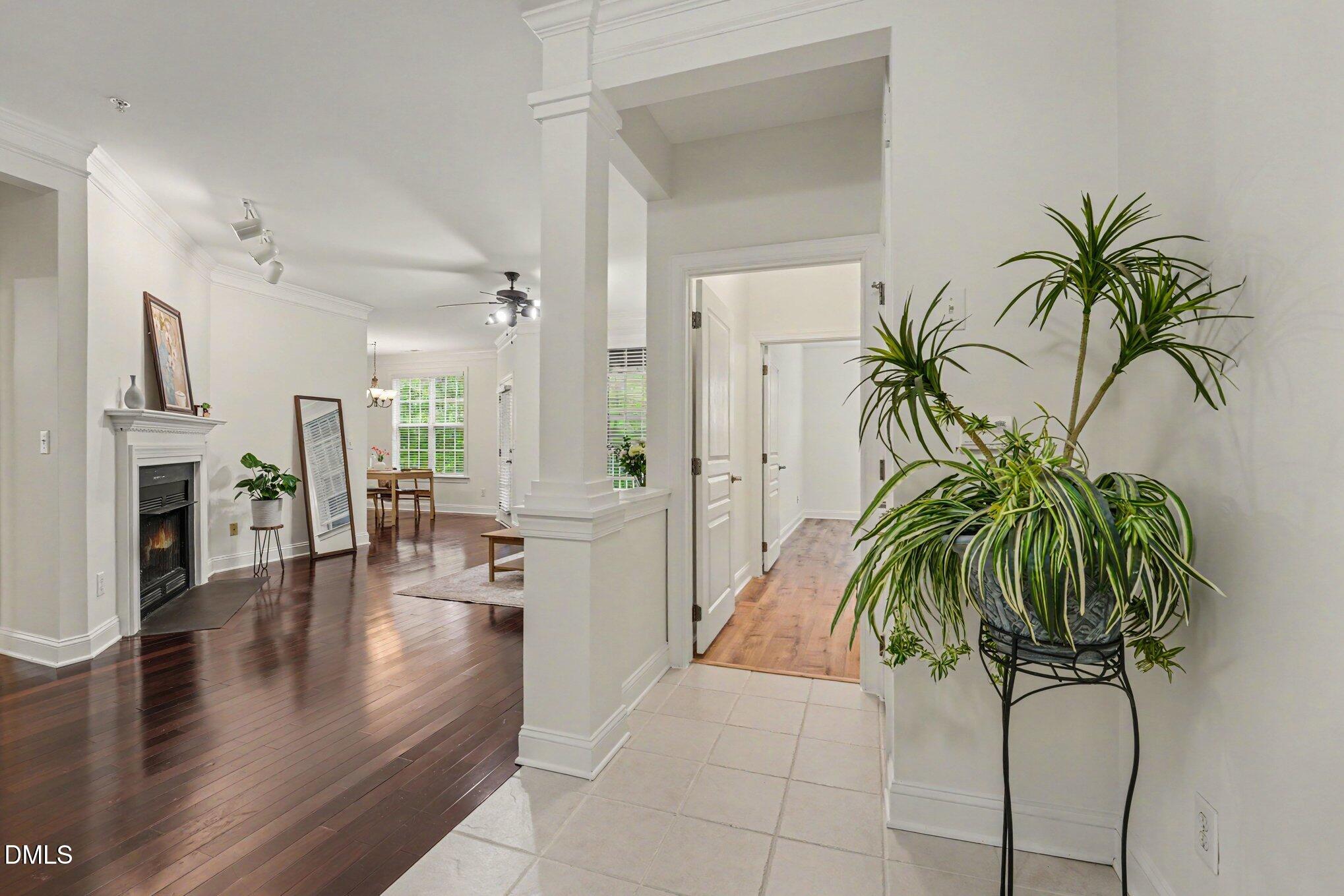 1013 Arborgate Circle