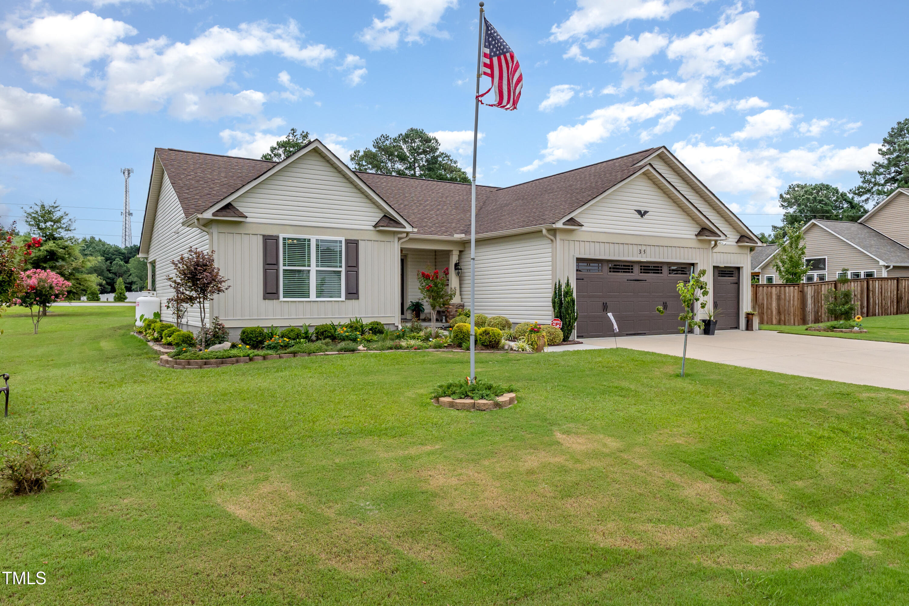 35 Freshwater Drive
