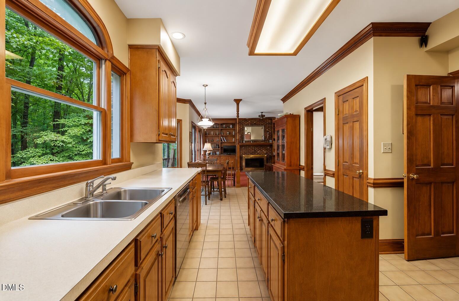 225 Jansmith Lane